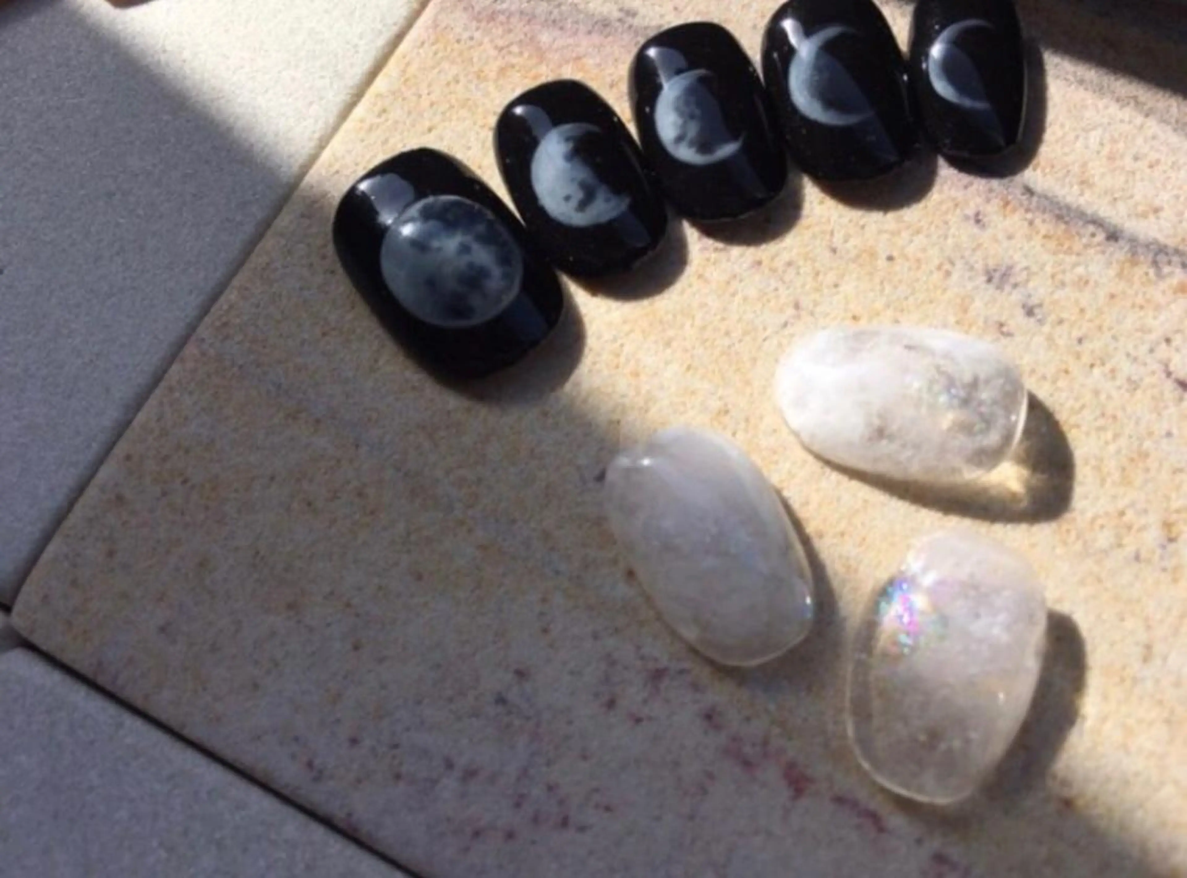 ネイル nail atelier AMBER所属・saori .の眉毛・アイブロウイメージ