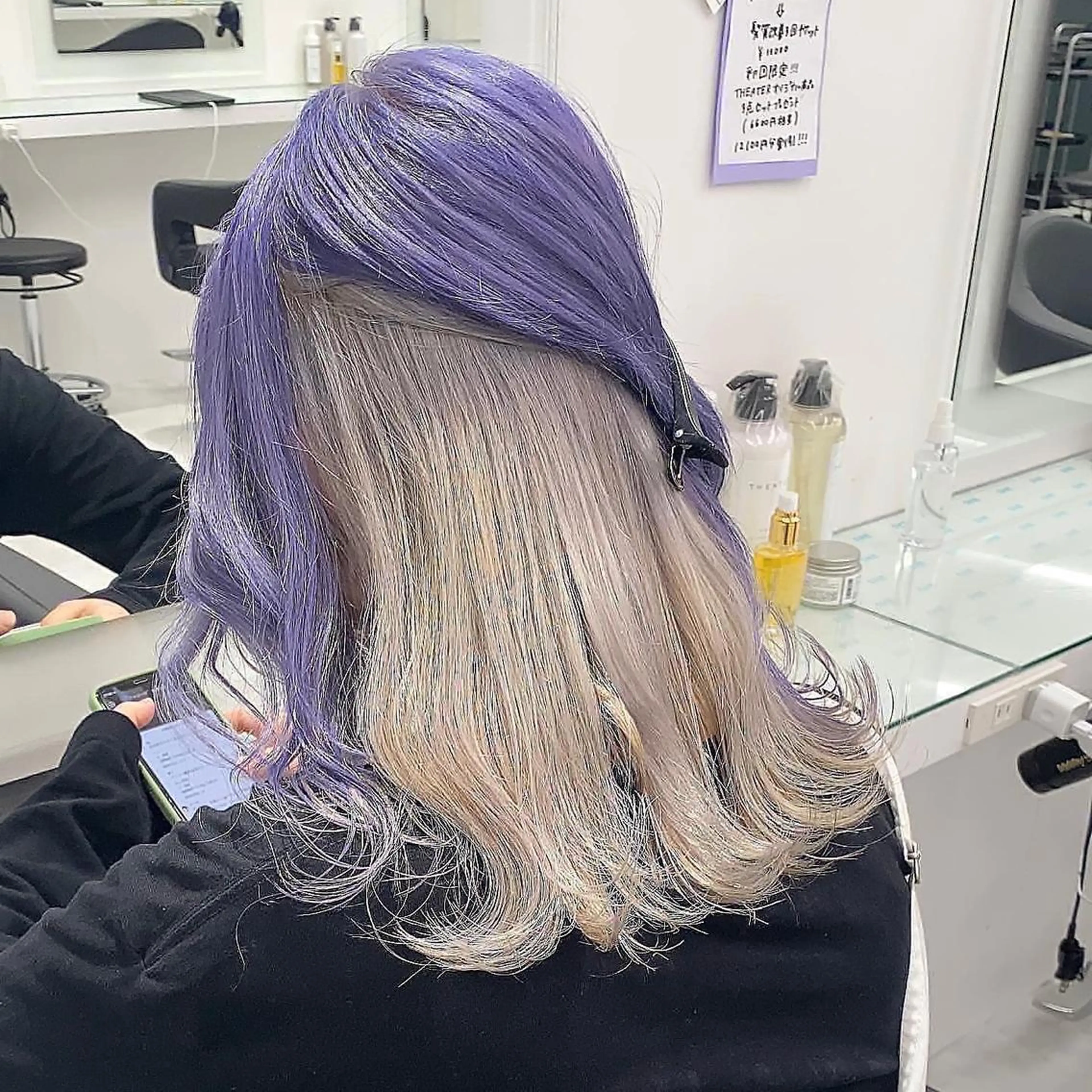 セミロング カラー ARMONY 神宮前所属・コテ巻き風パーマ 🦋そま🦋のヘアスタイル