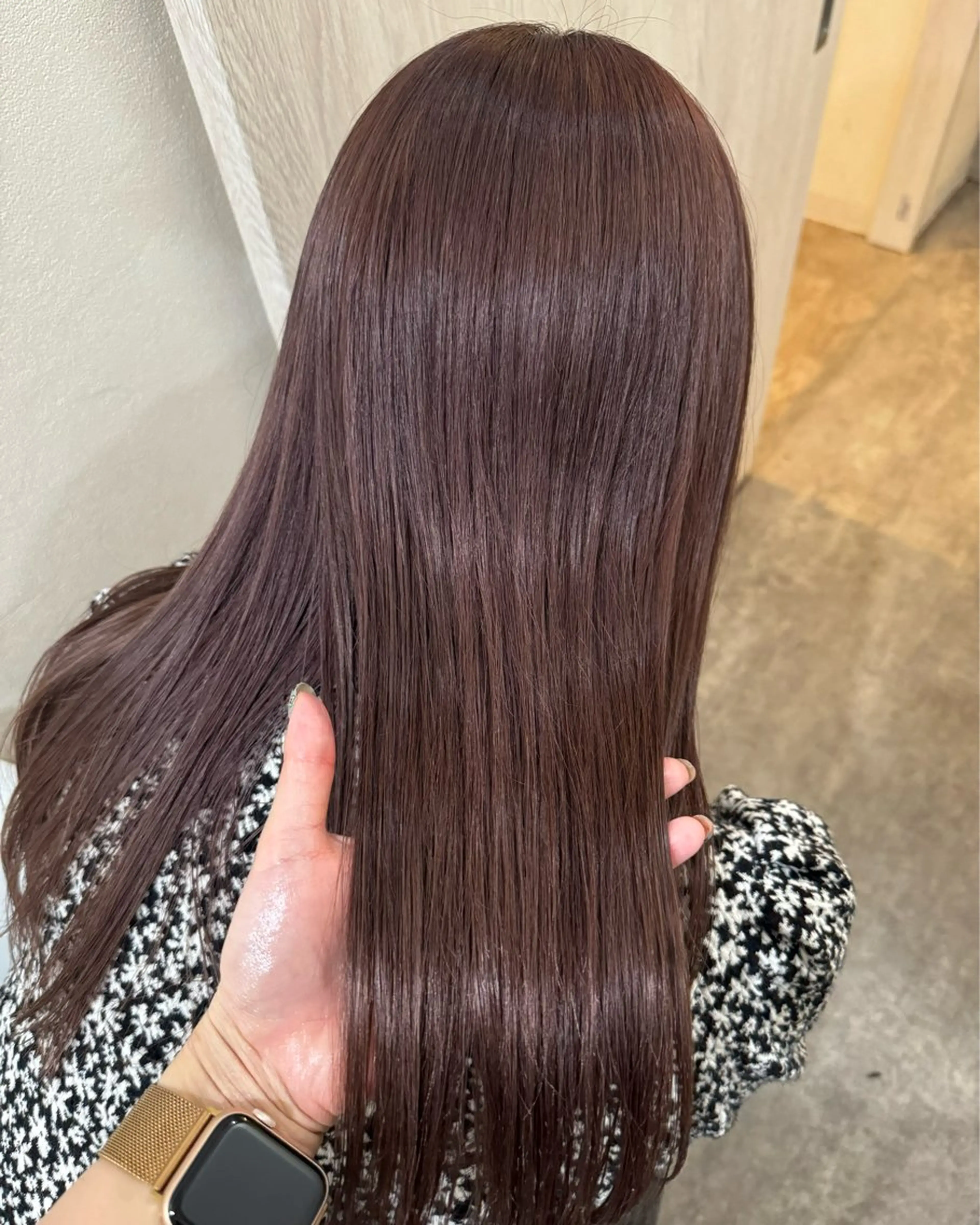 セミロング カラー ブリーチ ブラウンカラー 透明感カラー ラベンダーカラー ラベンダーブラウン カット ヘアカラー トリートメント Fuu.by lupine所属・8日空きあり 🌟misatoのヘアスタイル