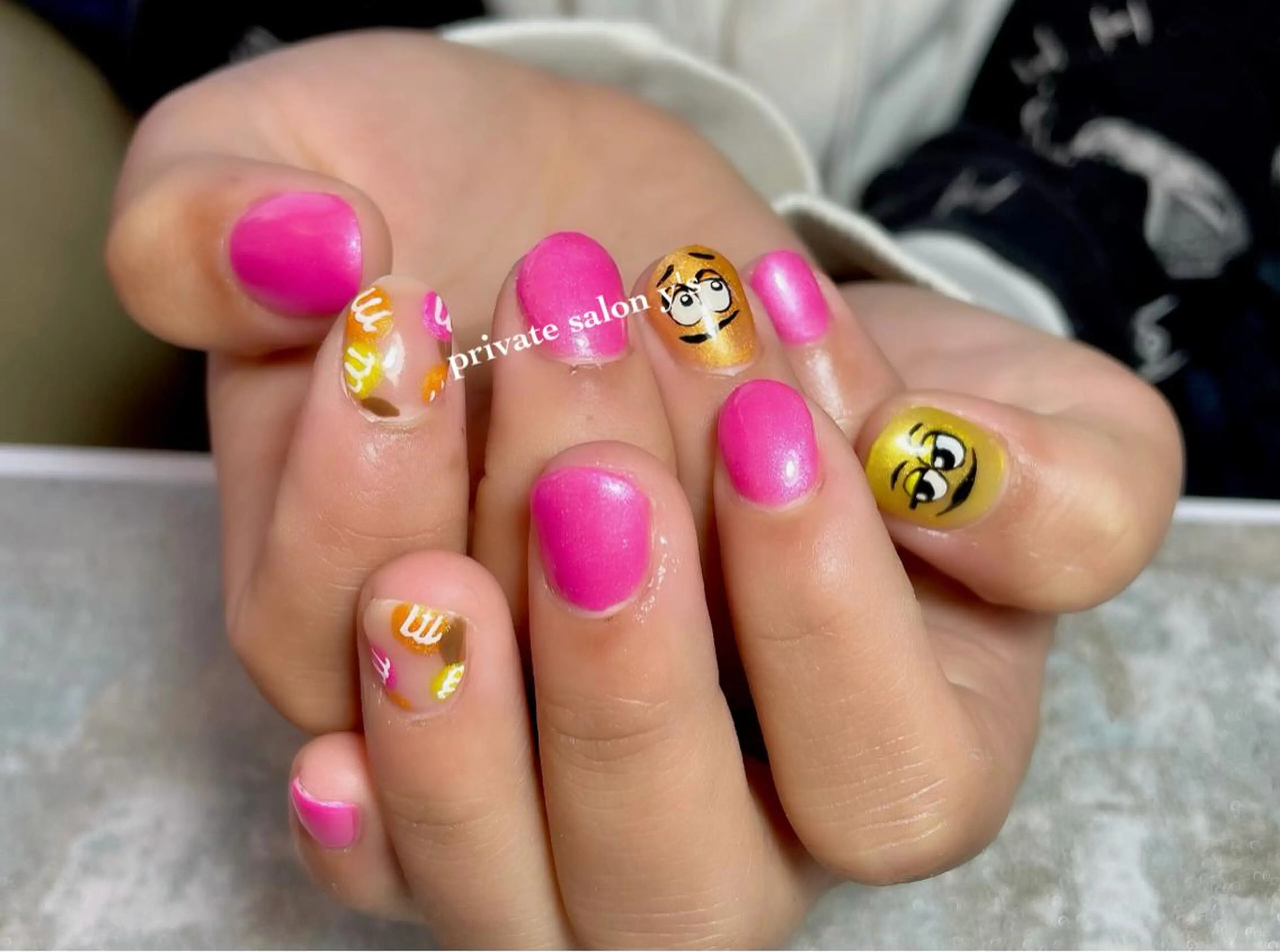 ネイル y' sのネイルデザイン