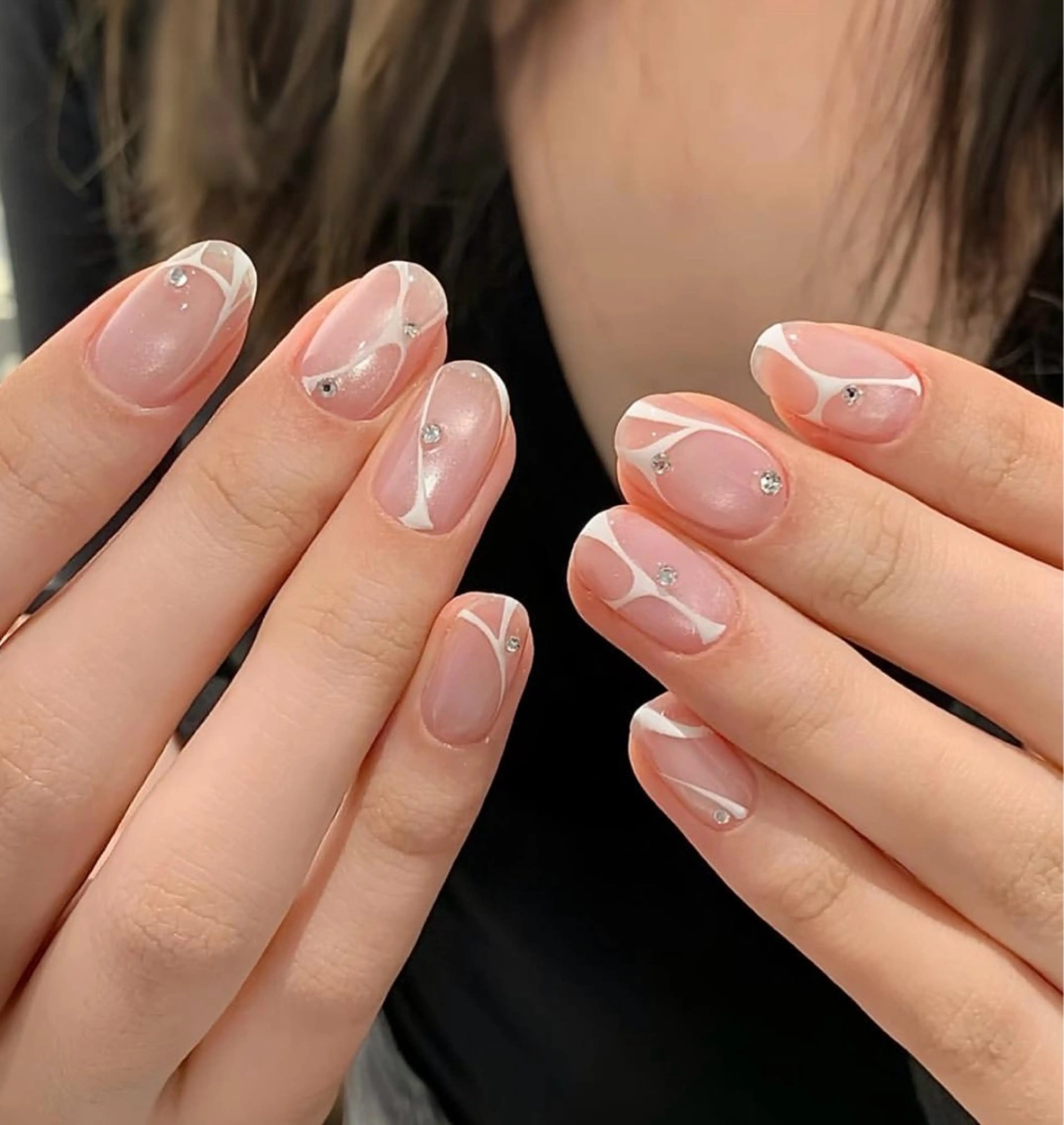 ネイル アートネイル チークネイル 氷ネイル・うるうるネイル 韓国ネイル マグネットネイル ハンドネイル NAILS168 新大久保店のネイルデザイン