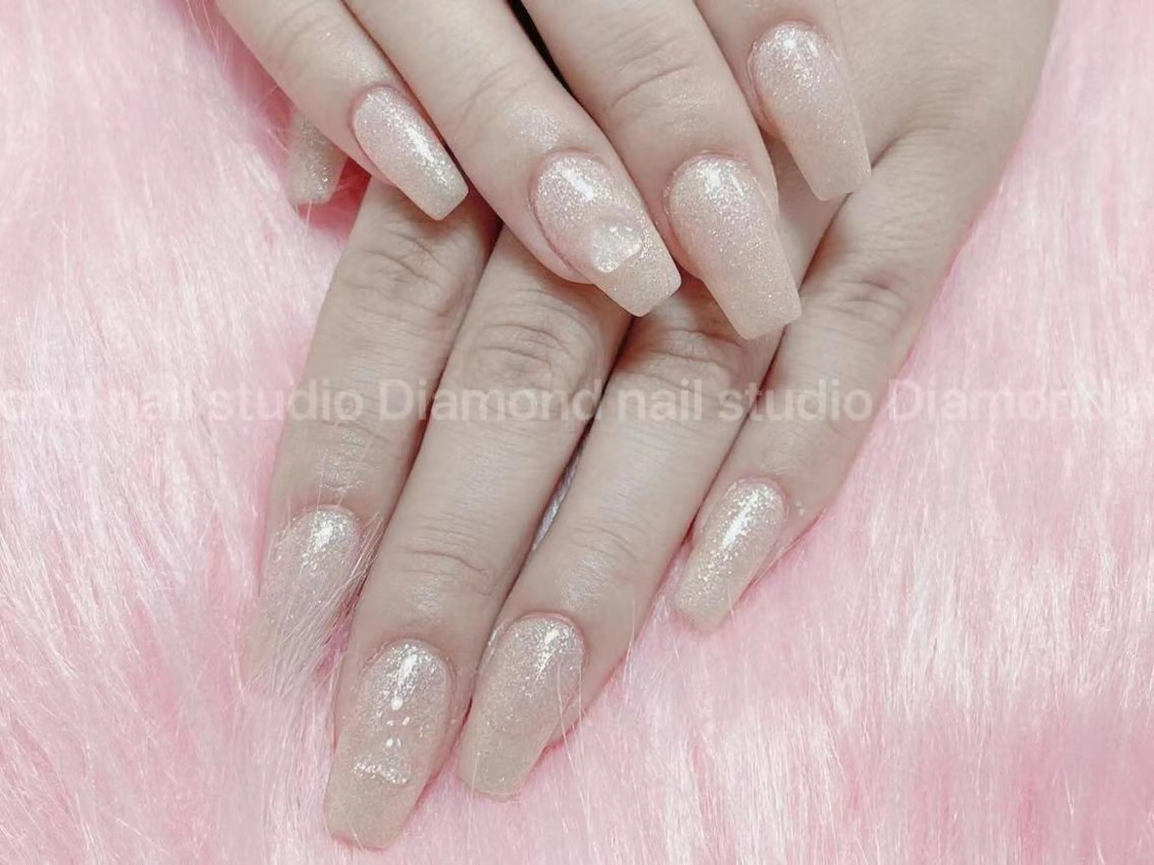 ネイル ワンカラーネイル ハンドネイル DIAMOND 💅のネイルデザイン