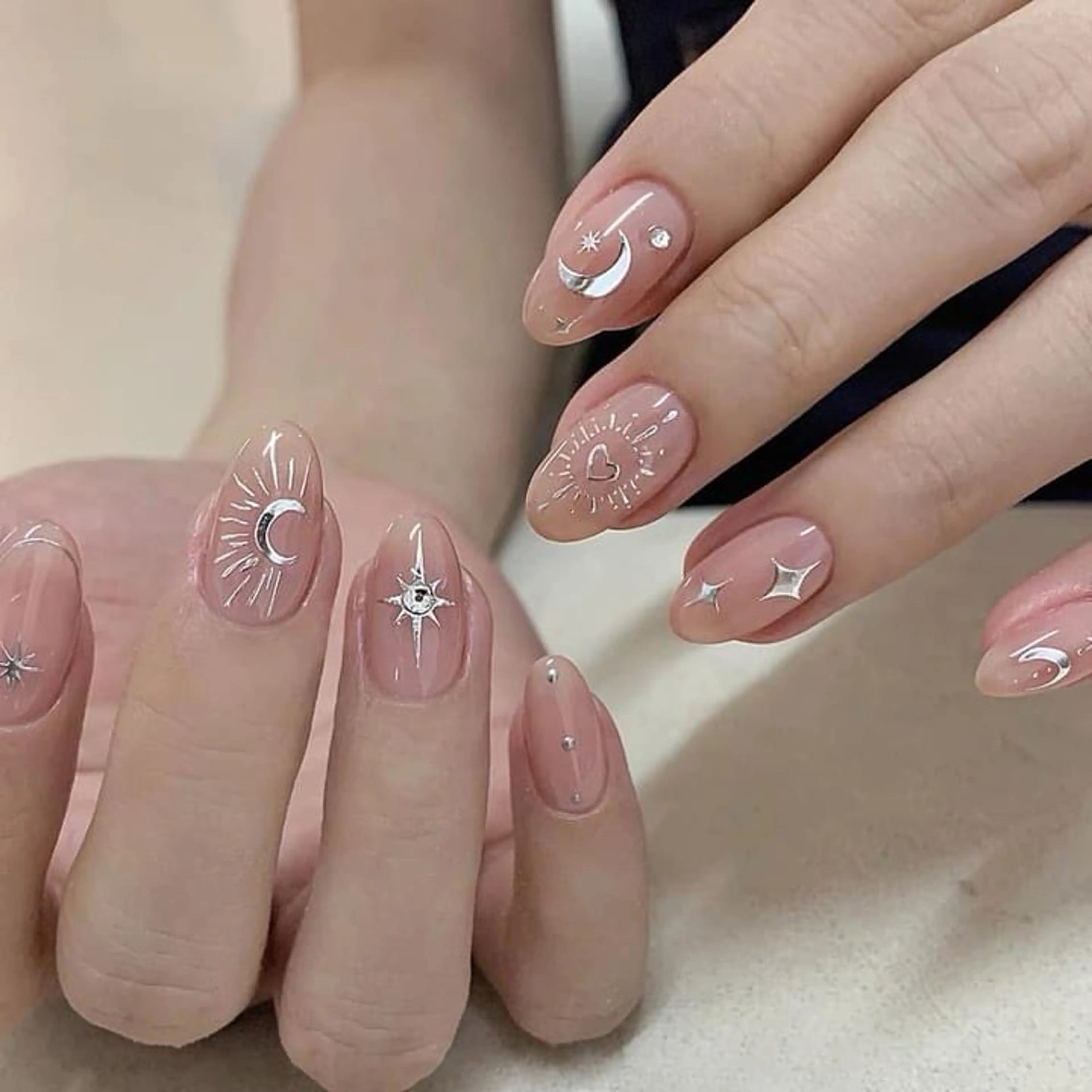 ネイル min nails中目黒のネイルデザイン