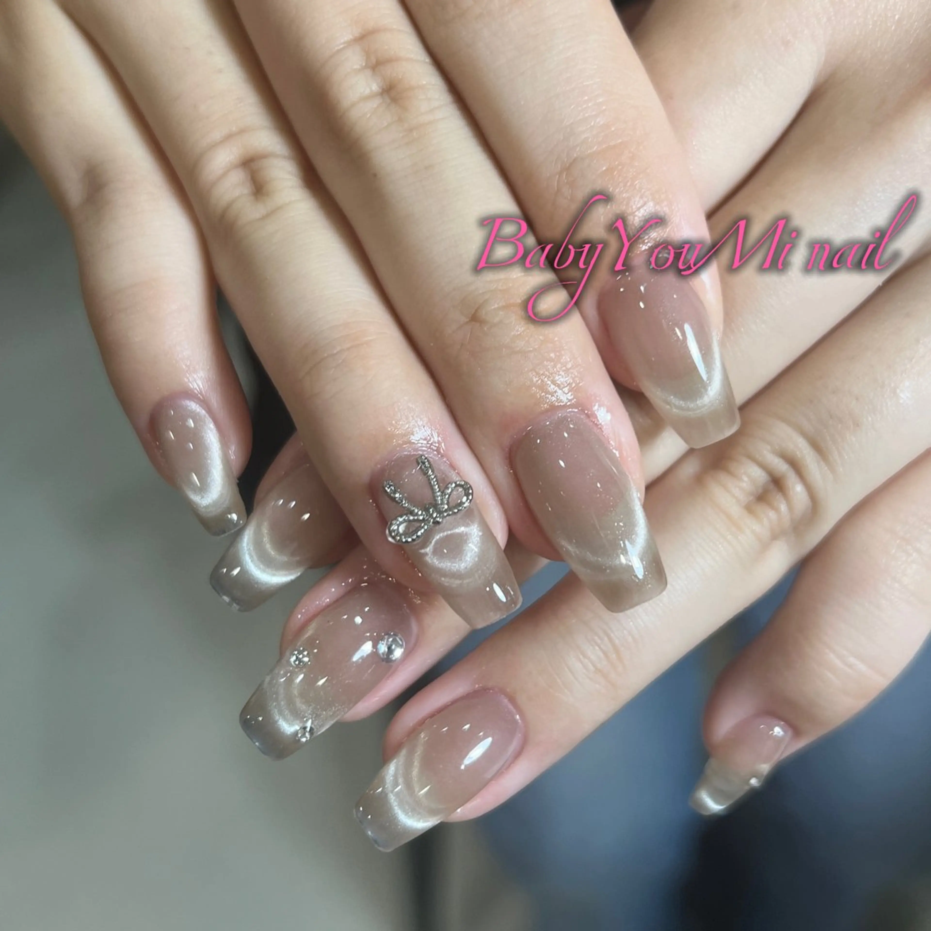 ネイル オーロラネイル フラワーネイル フットネイル フレンチネイル ジェルネイル ハンドネイル BabyYouMi ねねのネイルデザイン