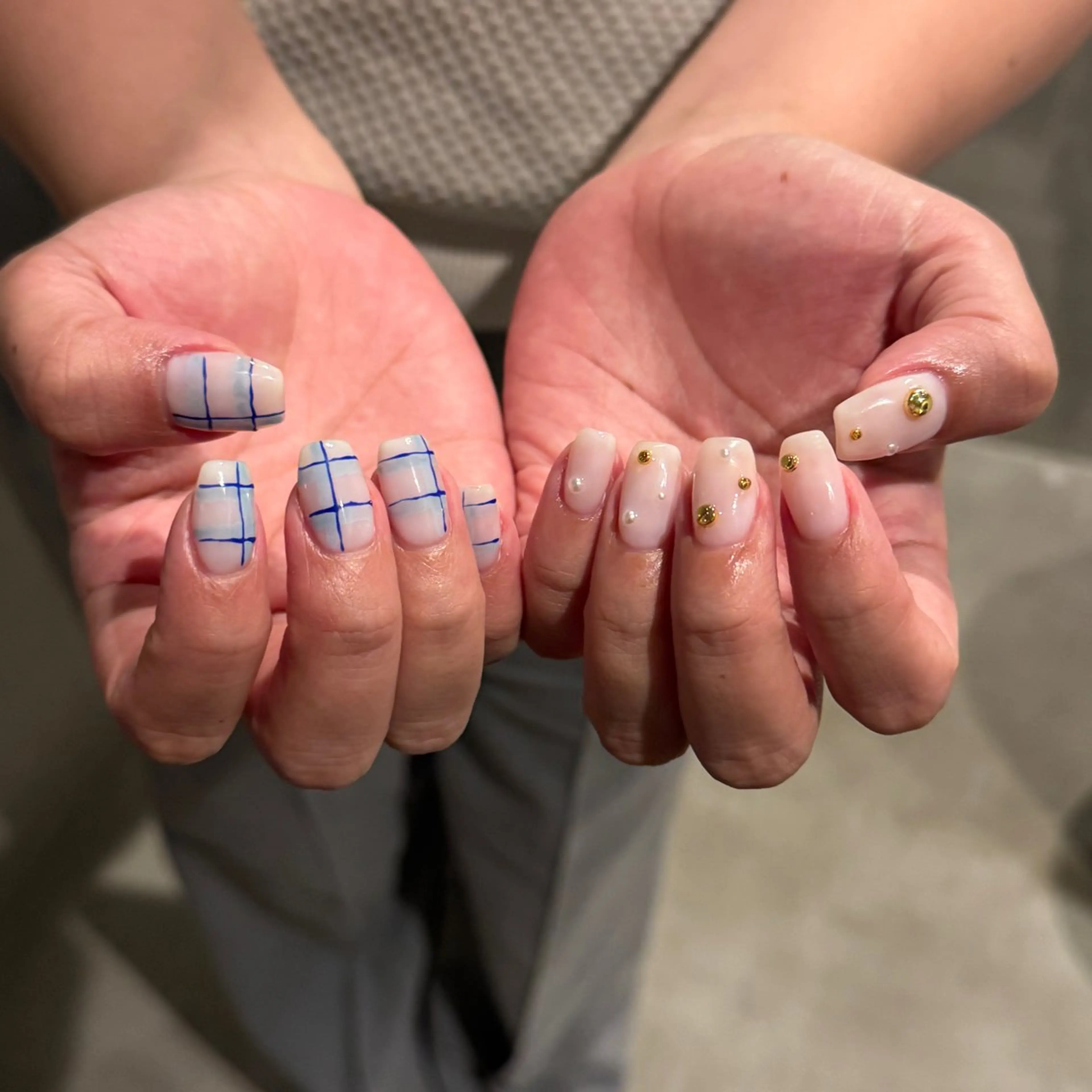 ネイル ハンドネイル 𝐫𝐚𝐢 𝐧𝐚𝐢𝐥の眉毛・アイブロウイメージ