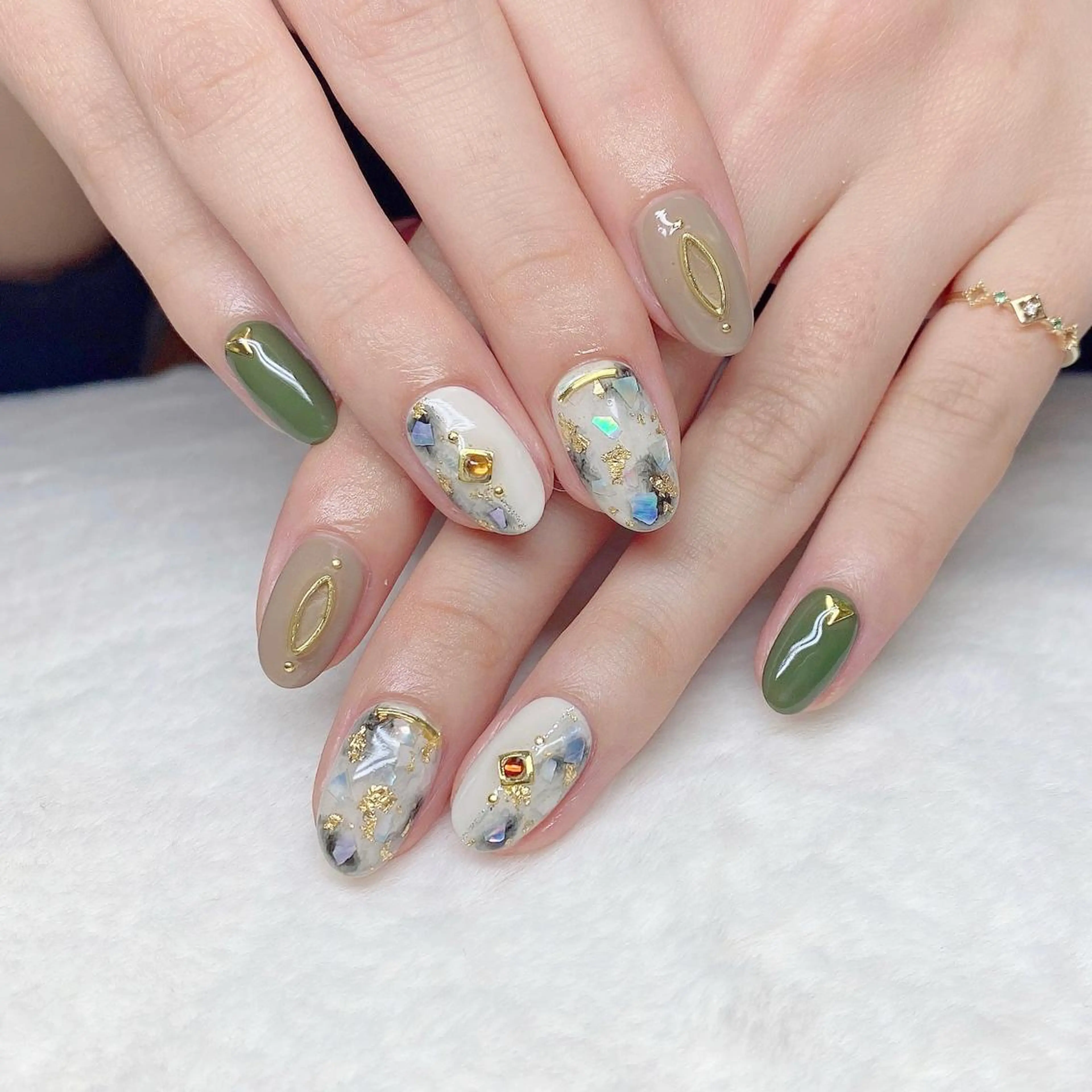 ネイル ハンドネイル ハンドケア ナユキNA.YUKI 池袋店のネイルデザイン