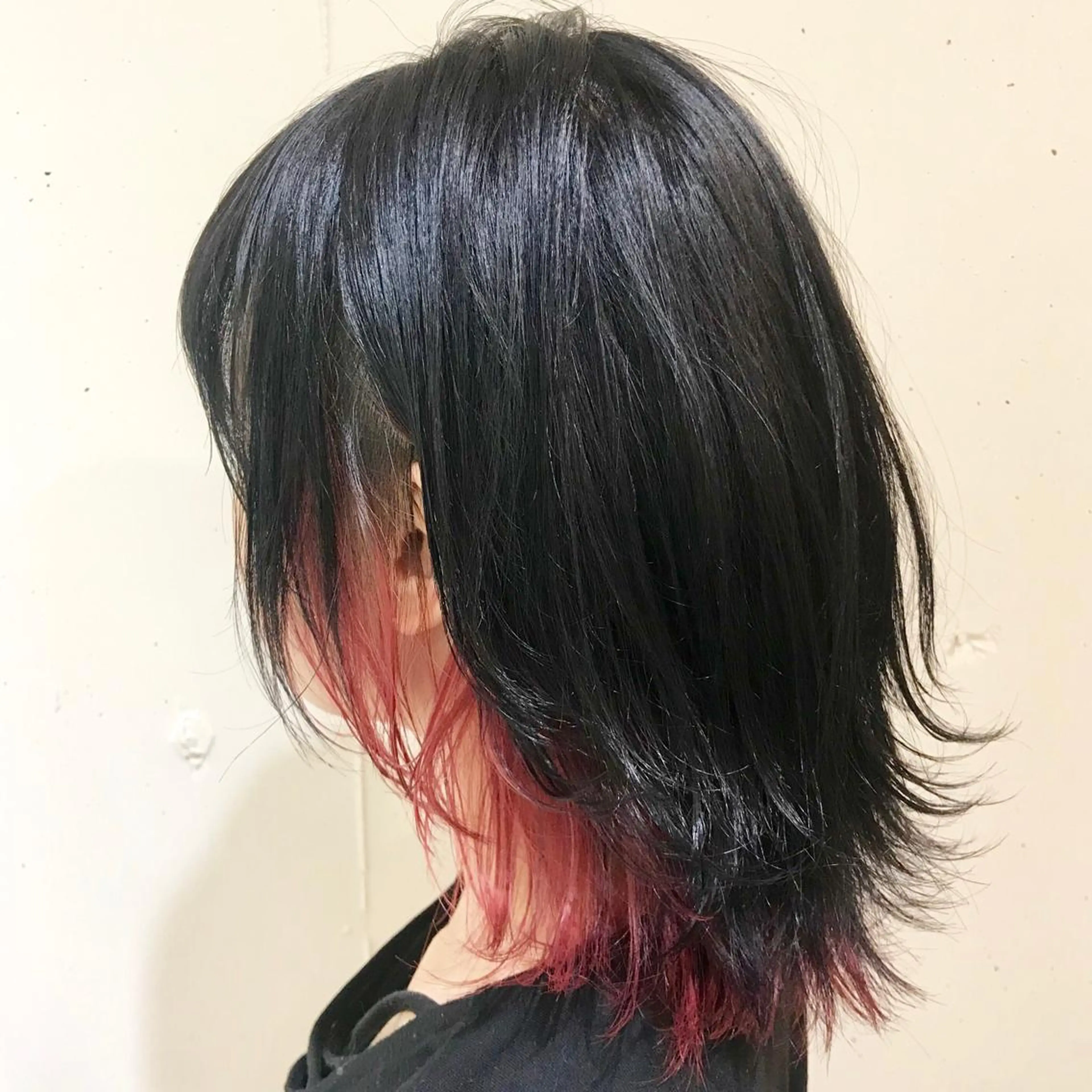 ミディアム カラー スナコザワ レナのヘアスタイル