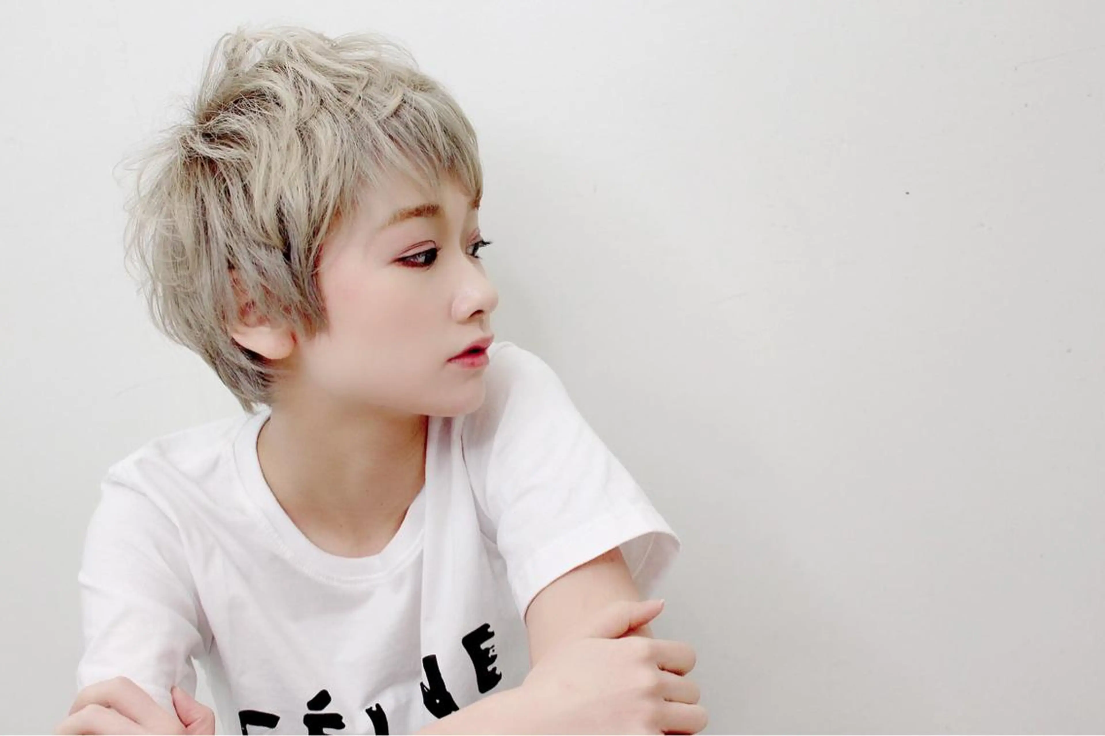 ショート カラー リルウヘアー 天王寺のヘアスタイル