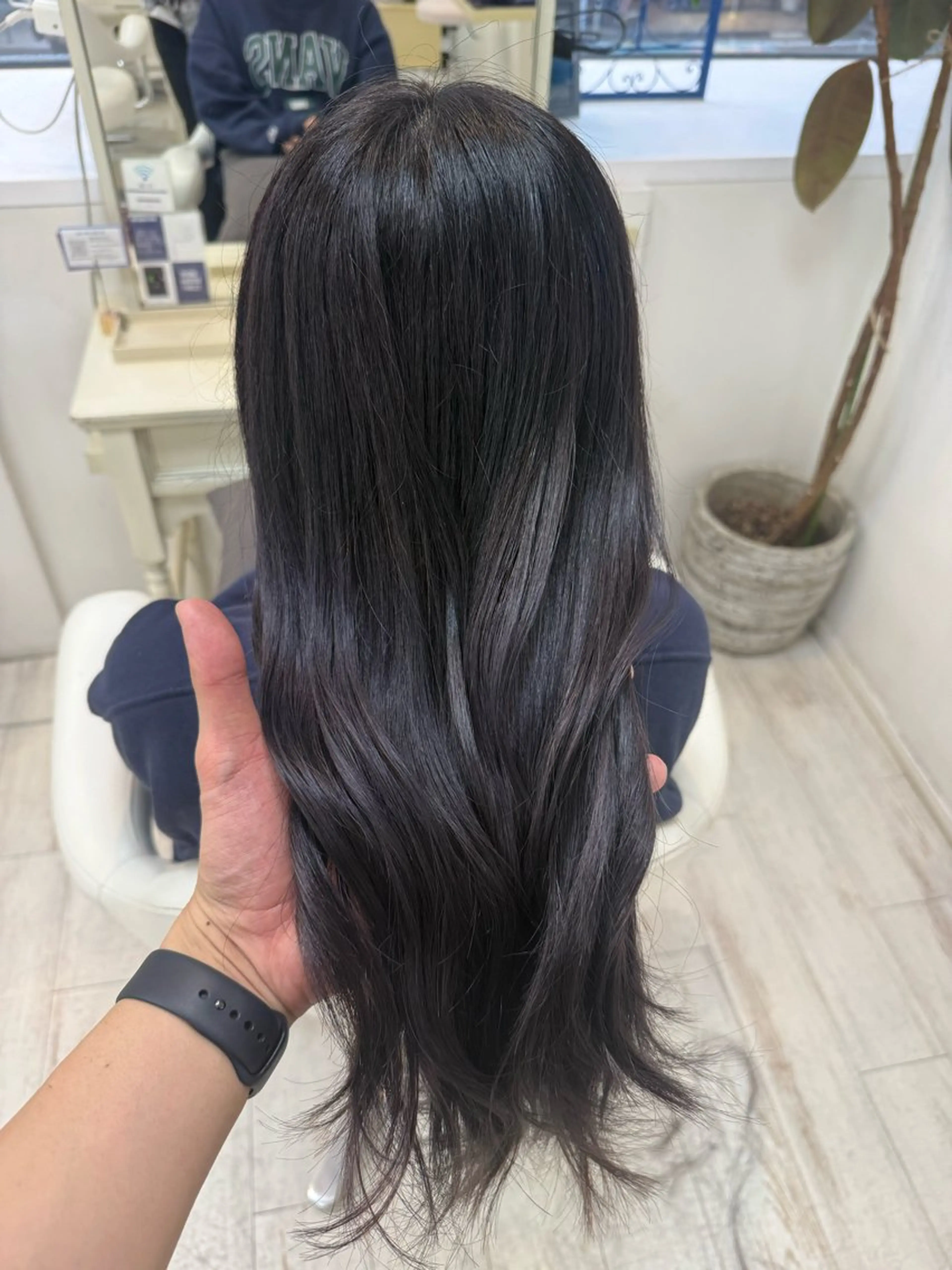 ロング パープルカラー 新籾 尚哉のヘアスタイル