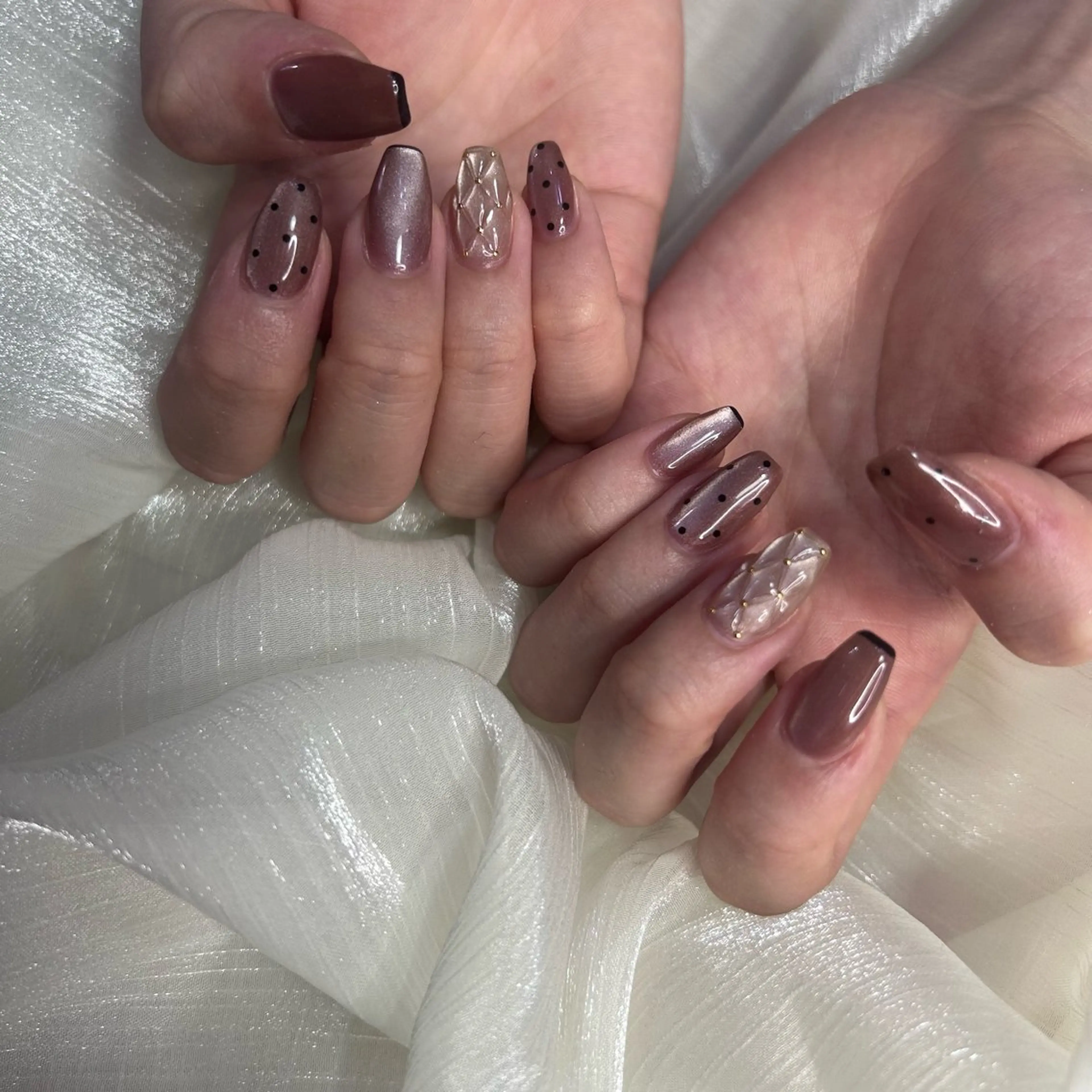 ネイル ハンドネイル 西岡 杏のネイルデザイン