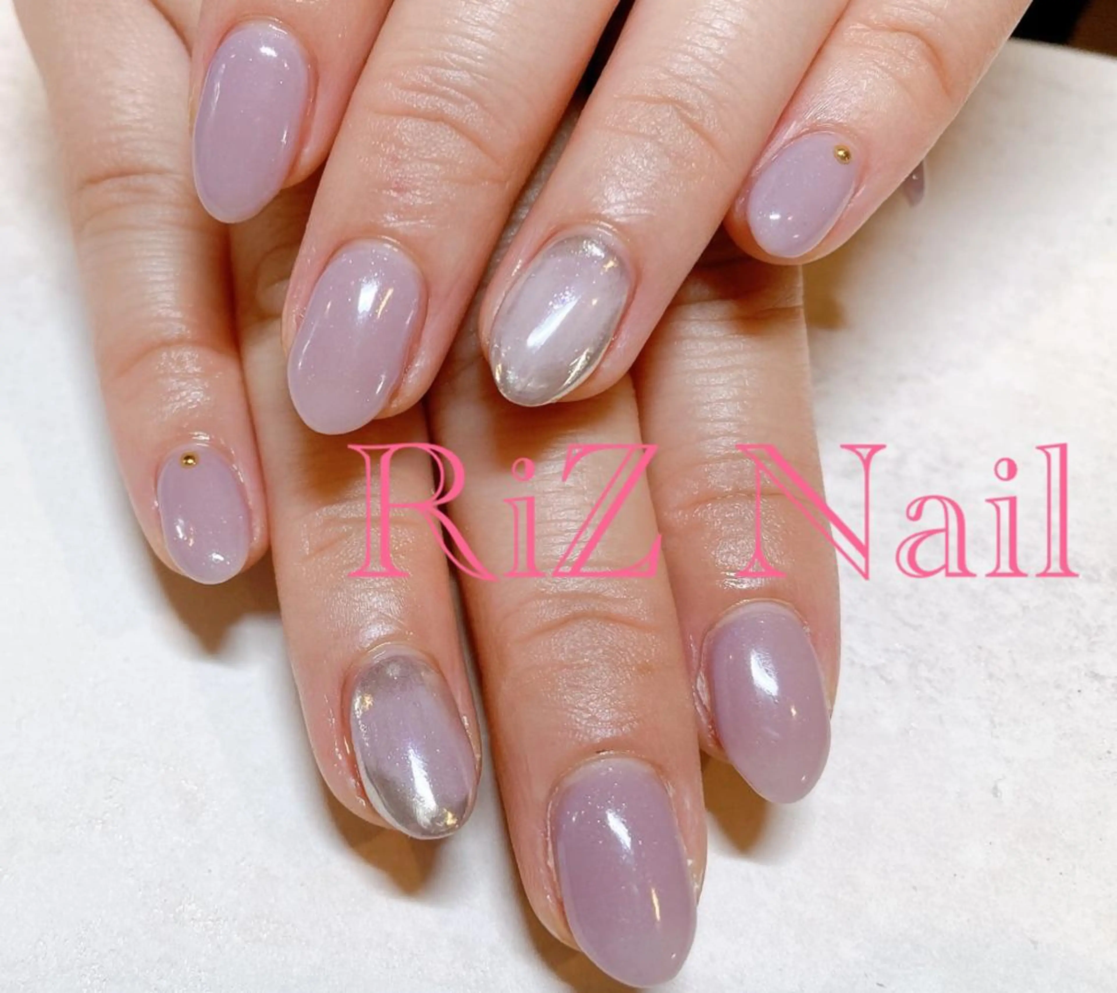 ネイル ミラーネイル RiZ nail salonのネイルデザイン