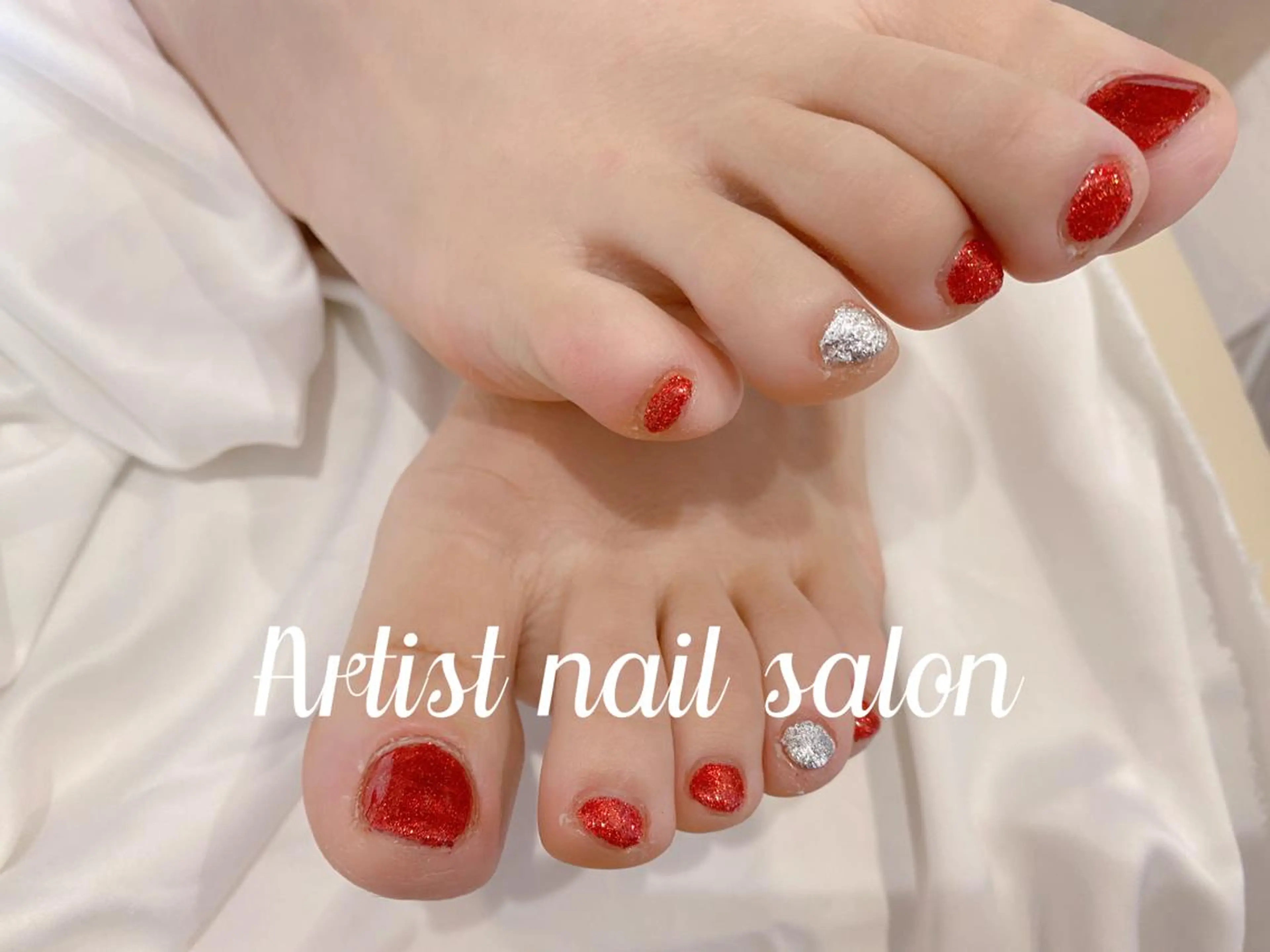 ネイル フットネイル ワンカラーネイル 小林 凛のネイルデザイン