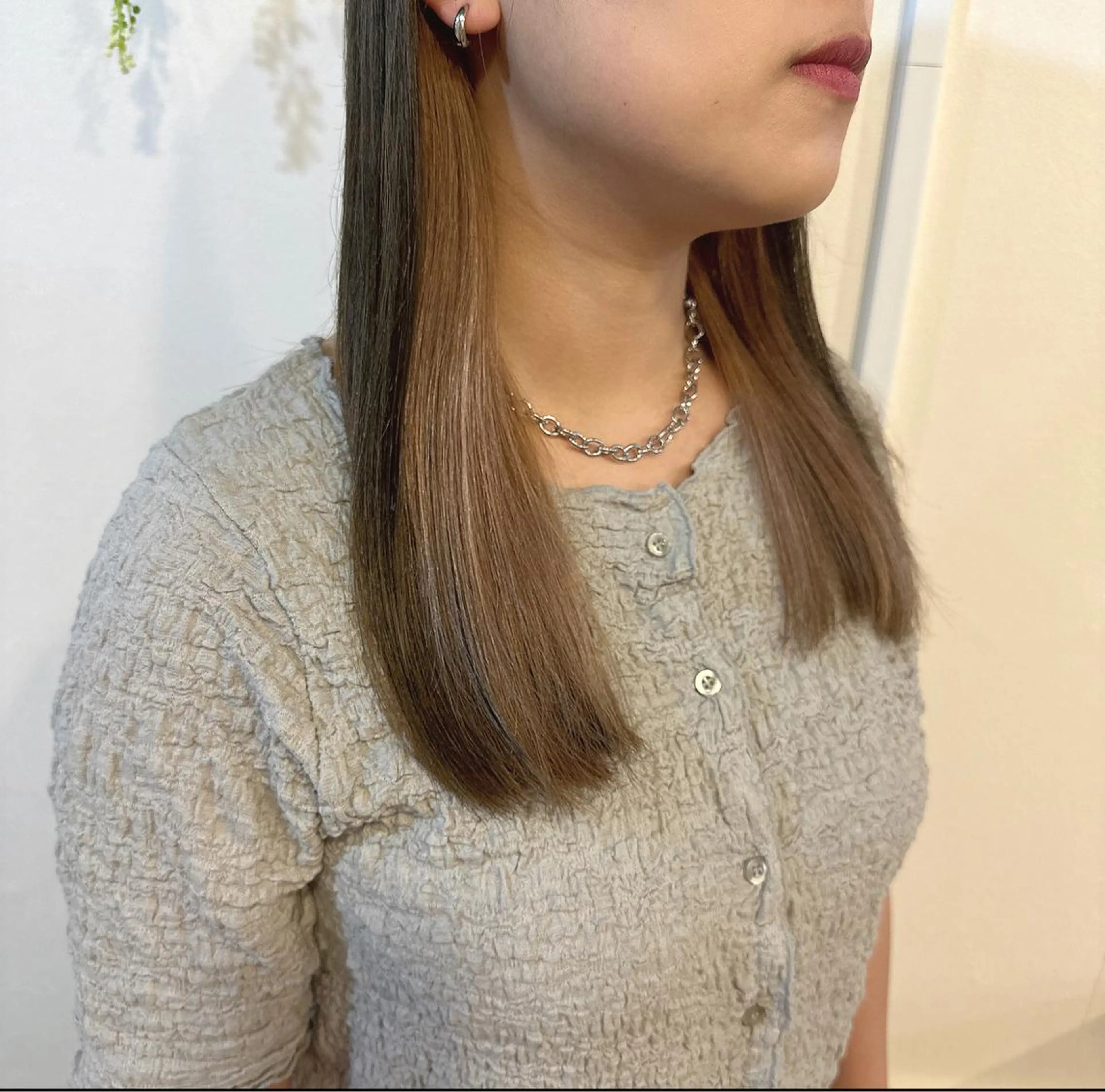 カラー ベージュカラー イヤリングカラー インナーカラー ヘアカラー Sherry/R 三川町　木村祐里奈のヘアスタイル