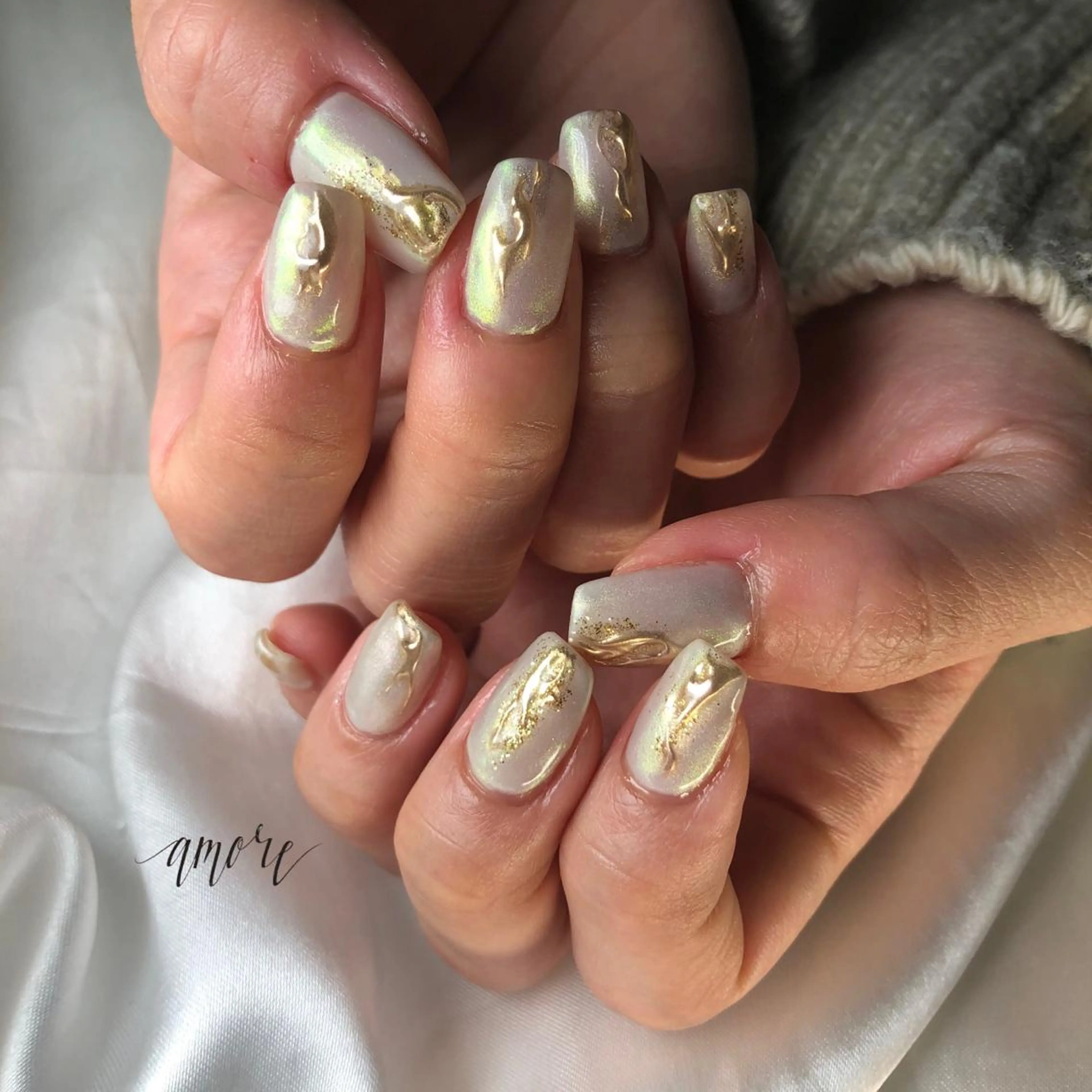 ネイル ジェルネイル 氷ネイル・うるうるネイル マグネットネイル ミラーネイル ニュアンスネイル You kyehwaのネイルデザイン