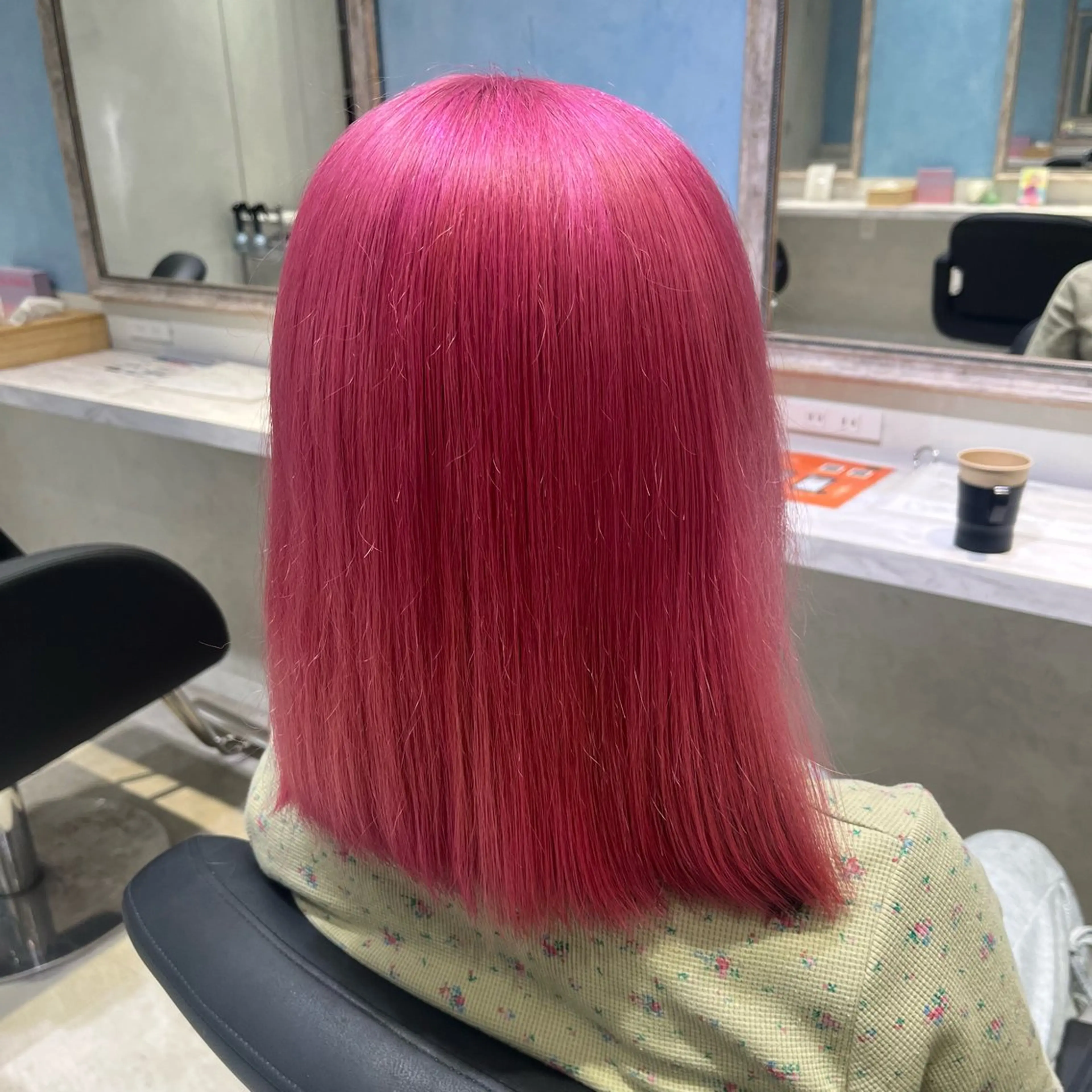 ミディアム カラー ブリーチ ハイトーンカラー ピンクカラー 💖ブリーチ/暖色 𝐘𝐮𝐢💖のヘアスタイル