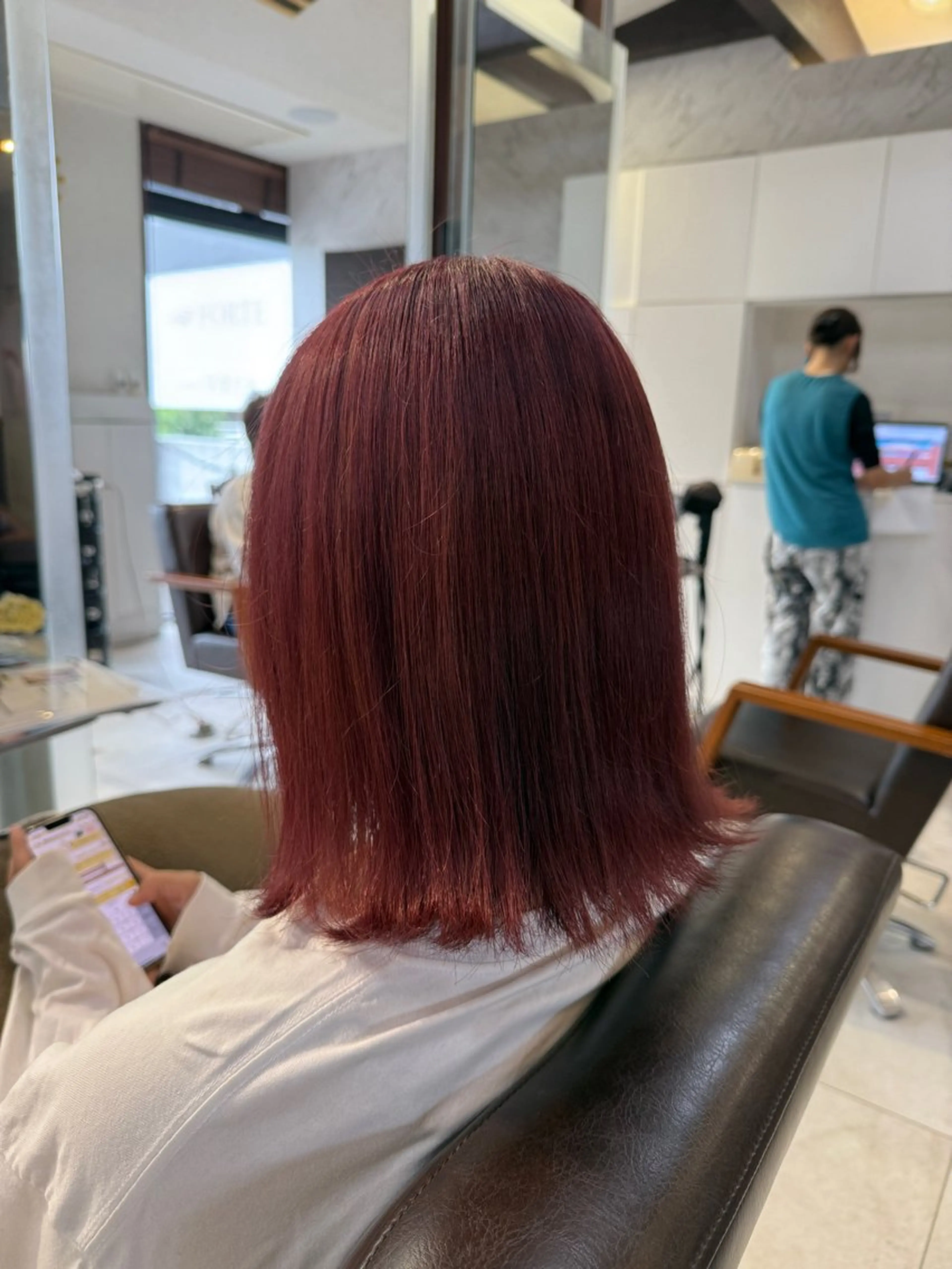 セミロング ヘアカラー 🎀ིྀ暖色カラー/ 髪質改善/みどりのヘアスタイル