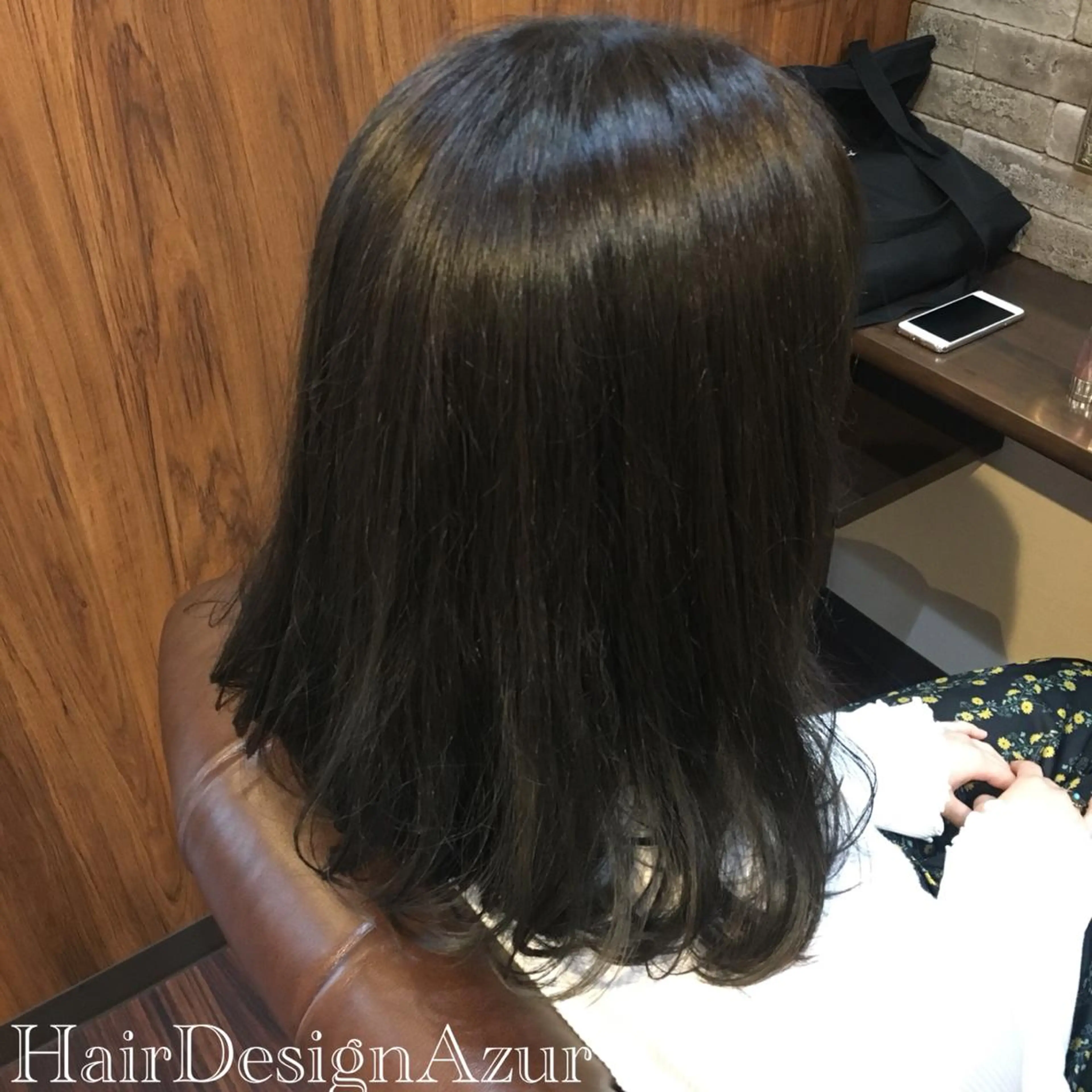 ミディアム カラー HairDesign Azurのヘアスタイル