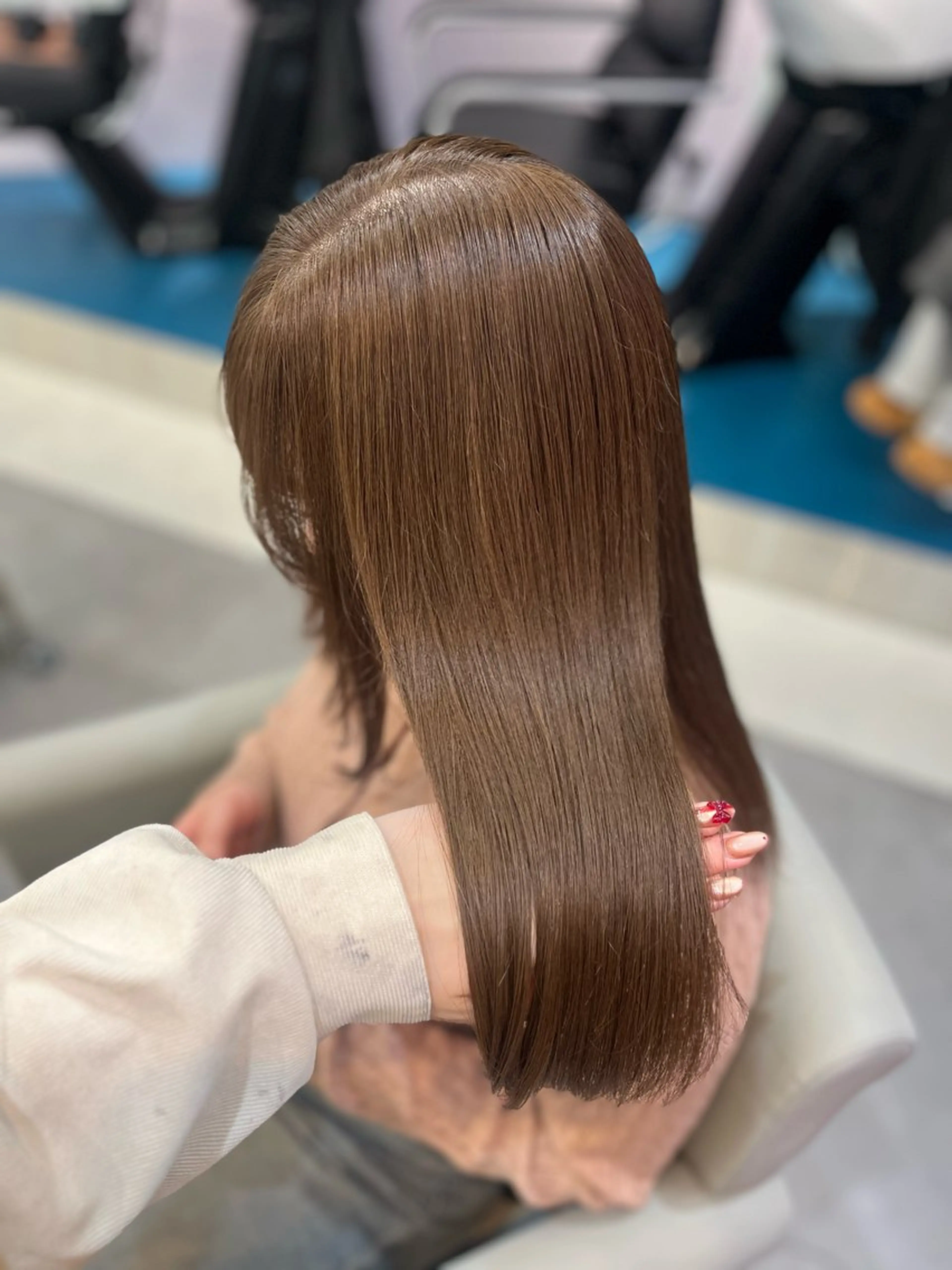 カラー ヘアカラー トリートメント amane໒꒱うる艶 ブリーチ透明感カラーのヘアスタイル