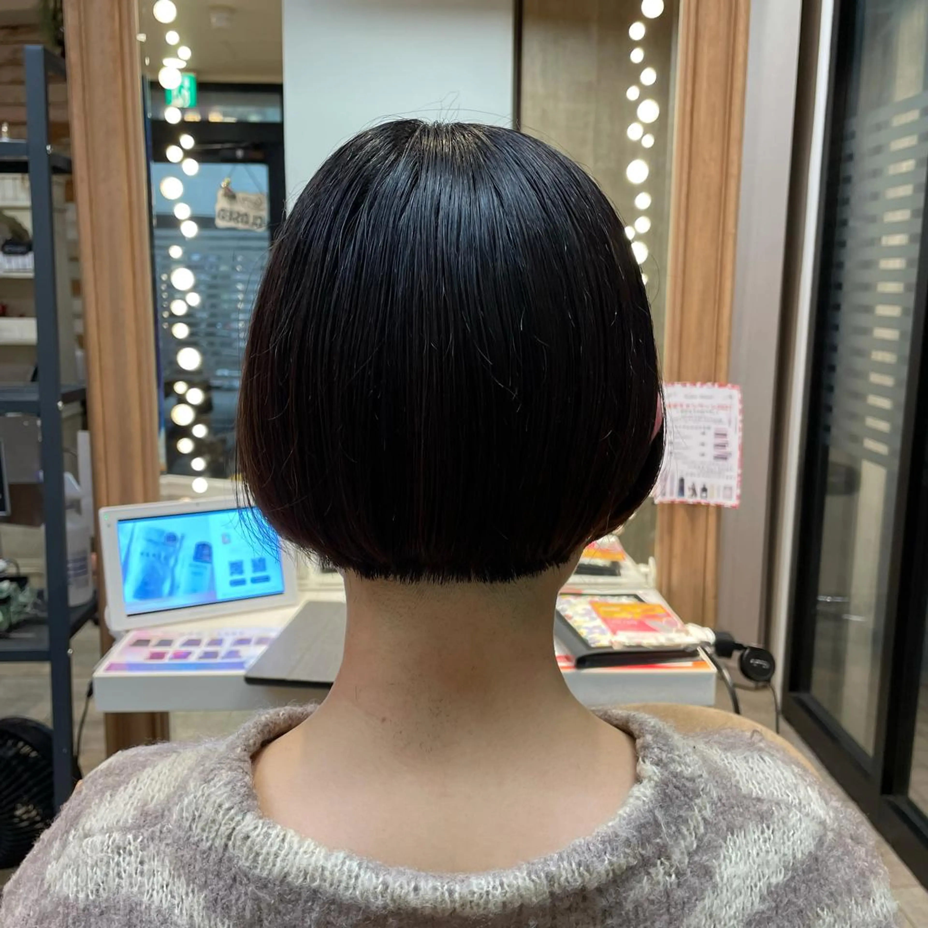 ショート ボブ カット LOG/所属・なりたいを叶えます！ 出口 紗依のヘアスタイル