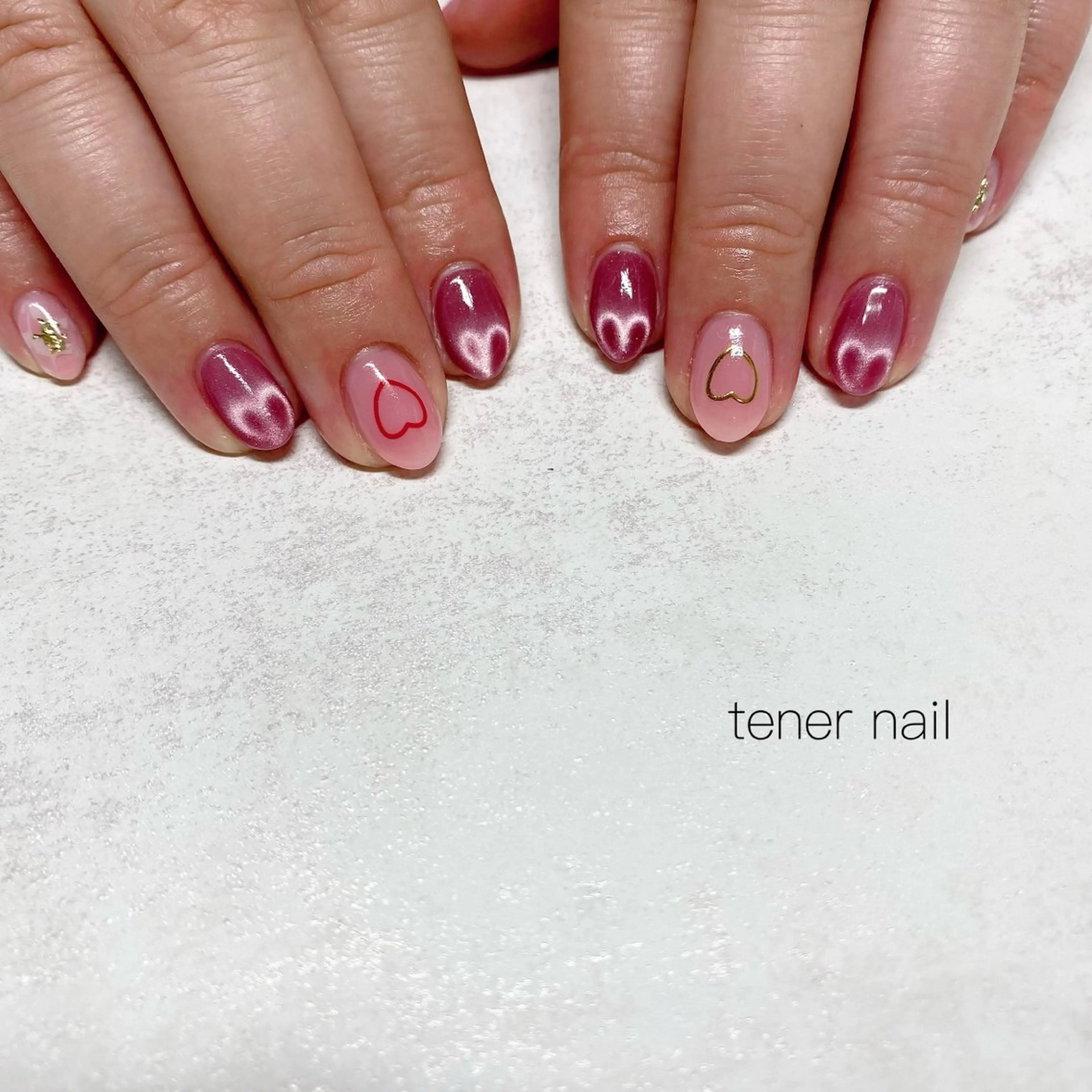 ネイル ハート マグネットネイル ハンドネイル tener  nail  テネルネイル所属・テネルネイル tener nailのネイルデザイン