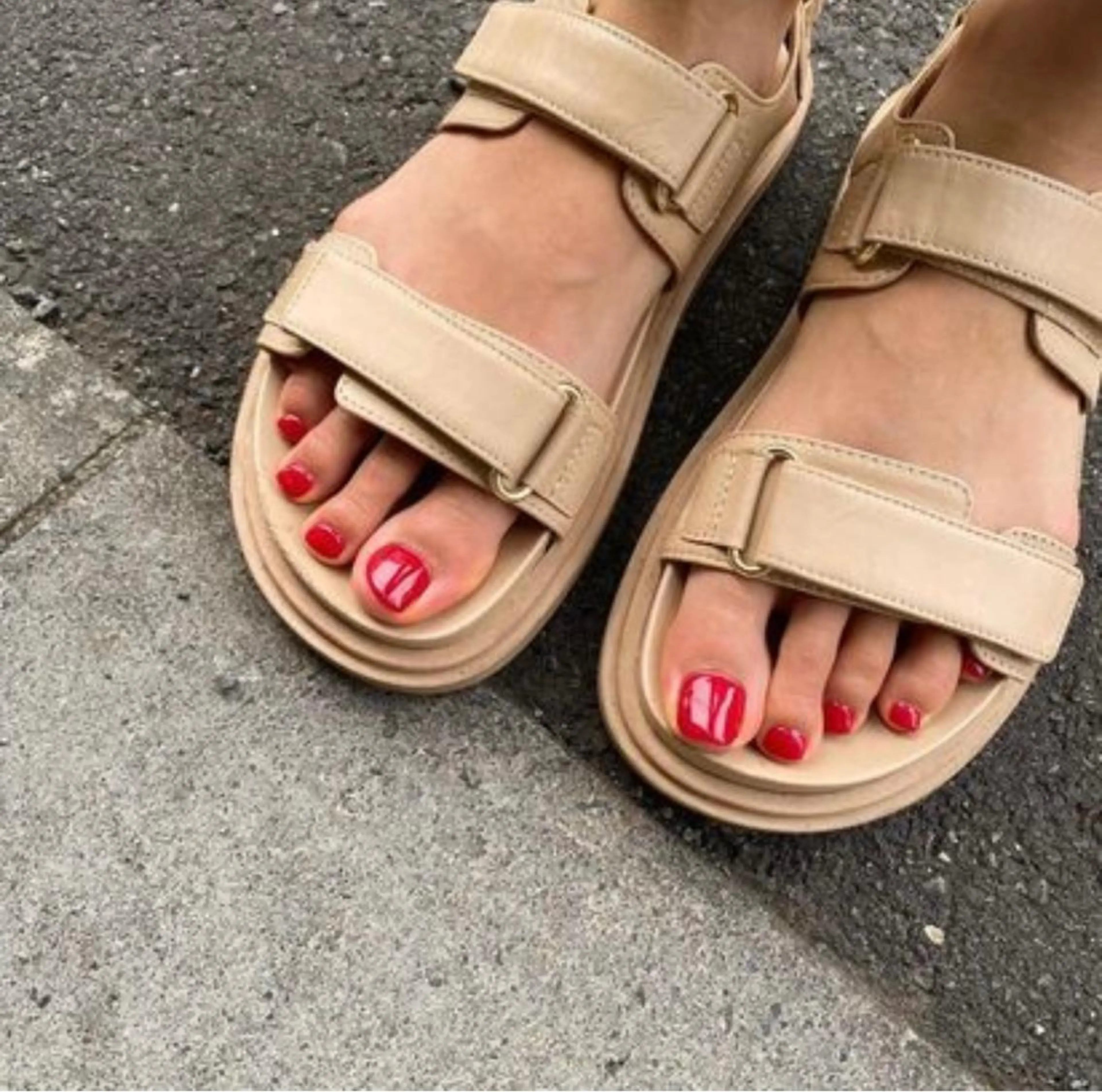 ネイル フットネイル nailist SAYAのネイルデザイン