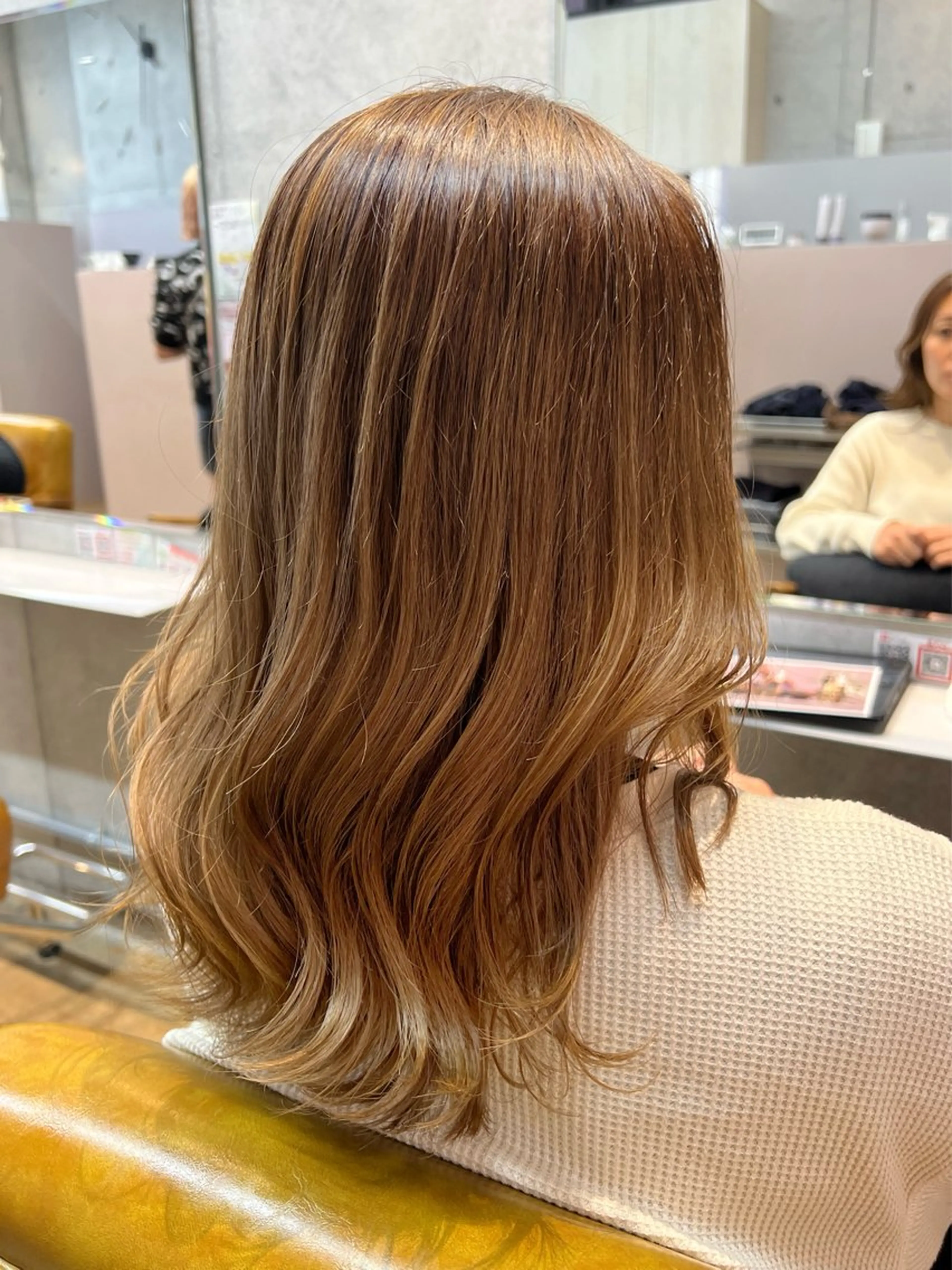 ロング カラー カコ/レイヤーカット ヘアアレンジのヘアスタイル