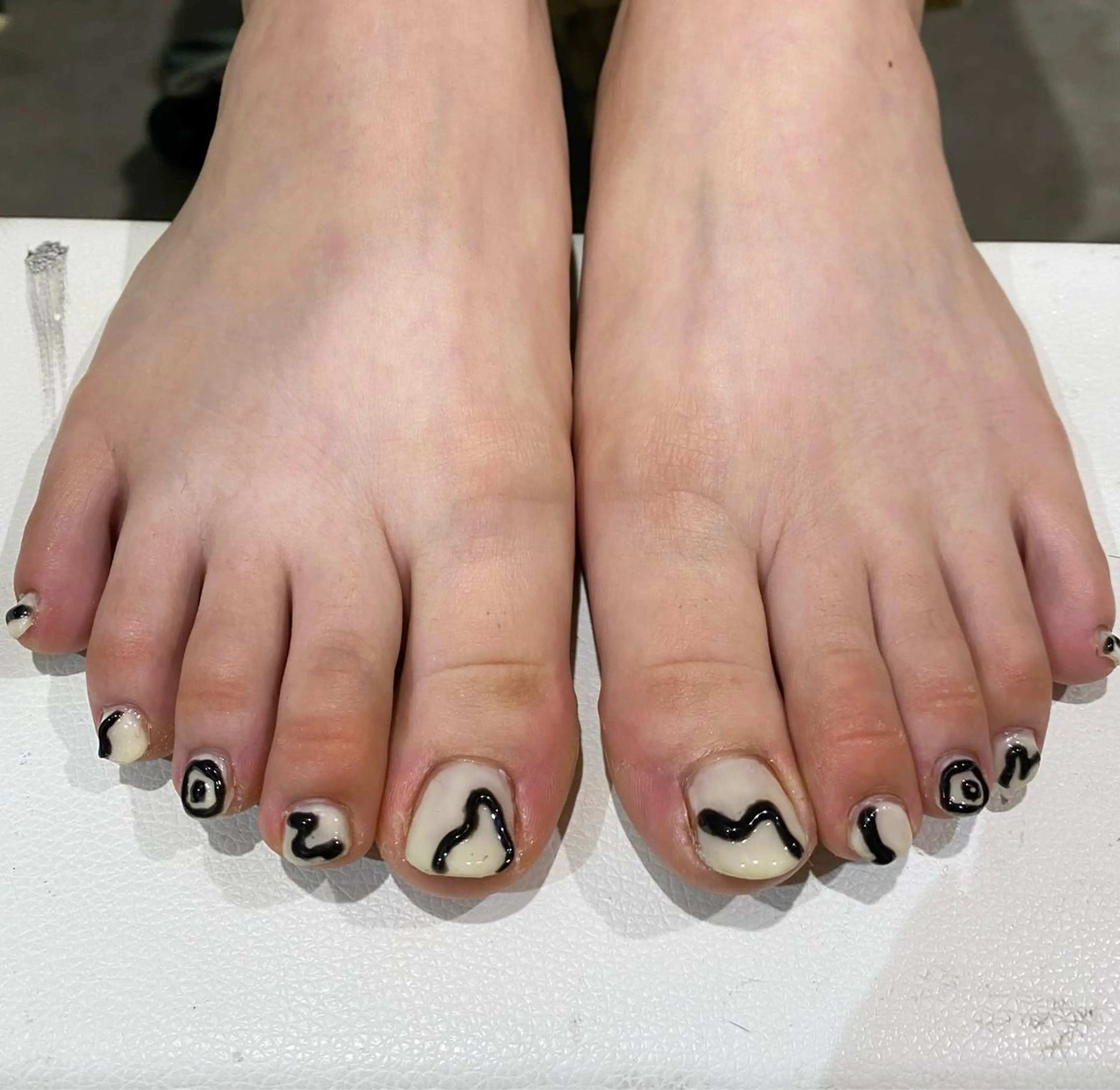 ネイル フットネイル Marin🔖 /学生人気No. 1のヘアスタイル