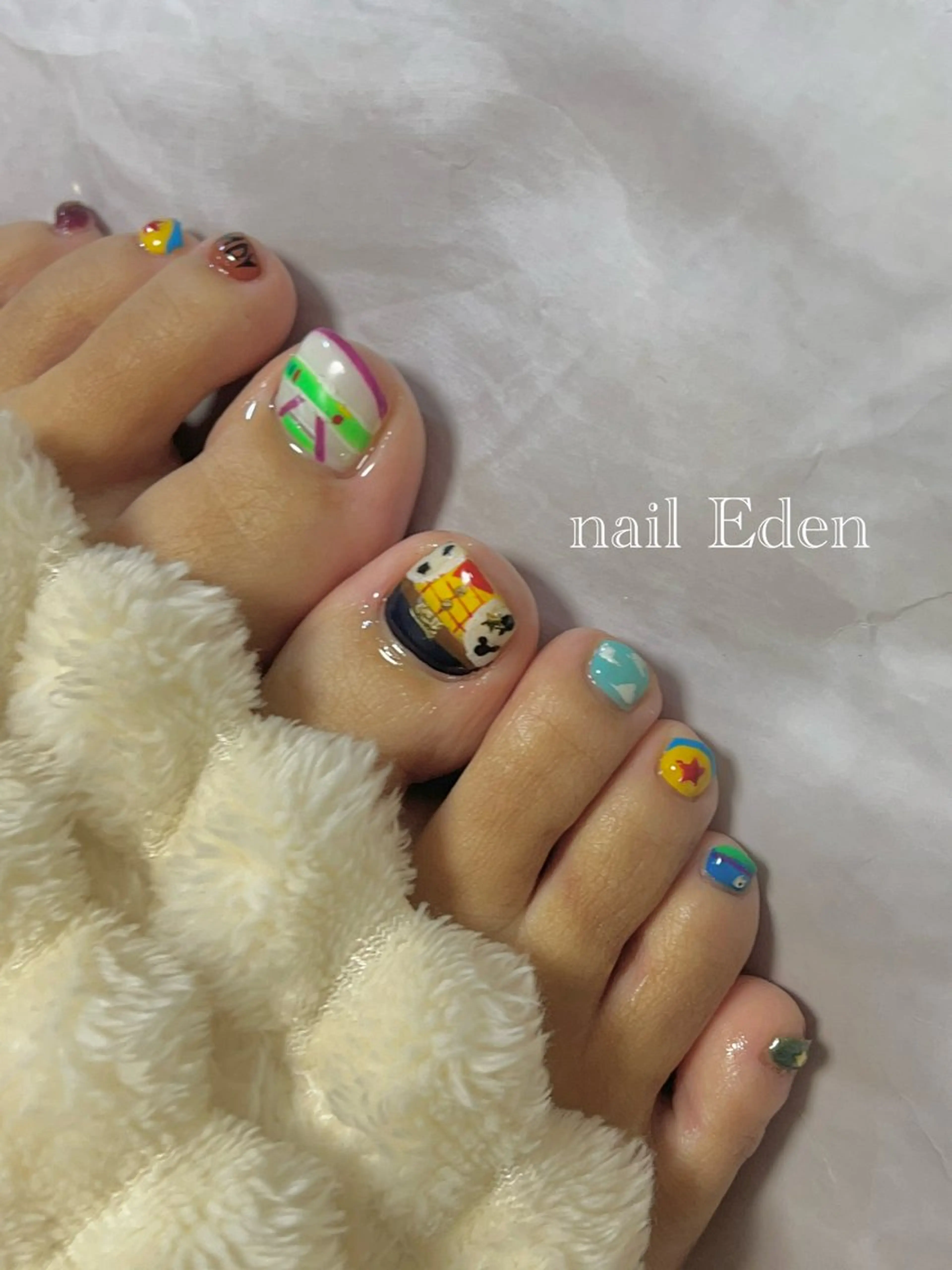 ネイル 持ち込み フットネイル Eden　private nail saron所属・Eden ♾️のネイルデザイン
