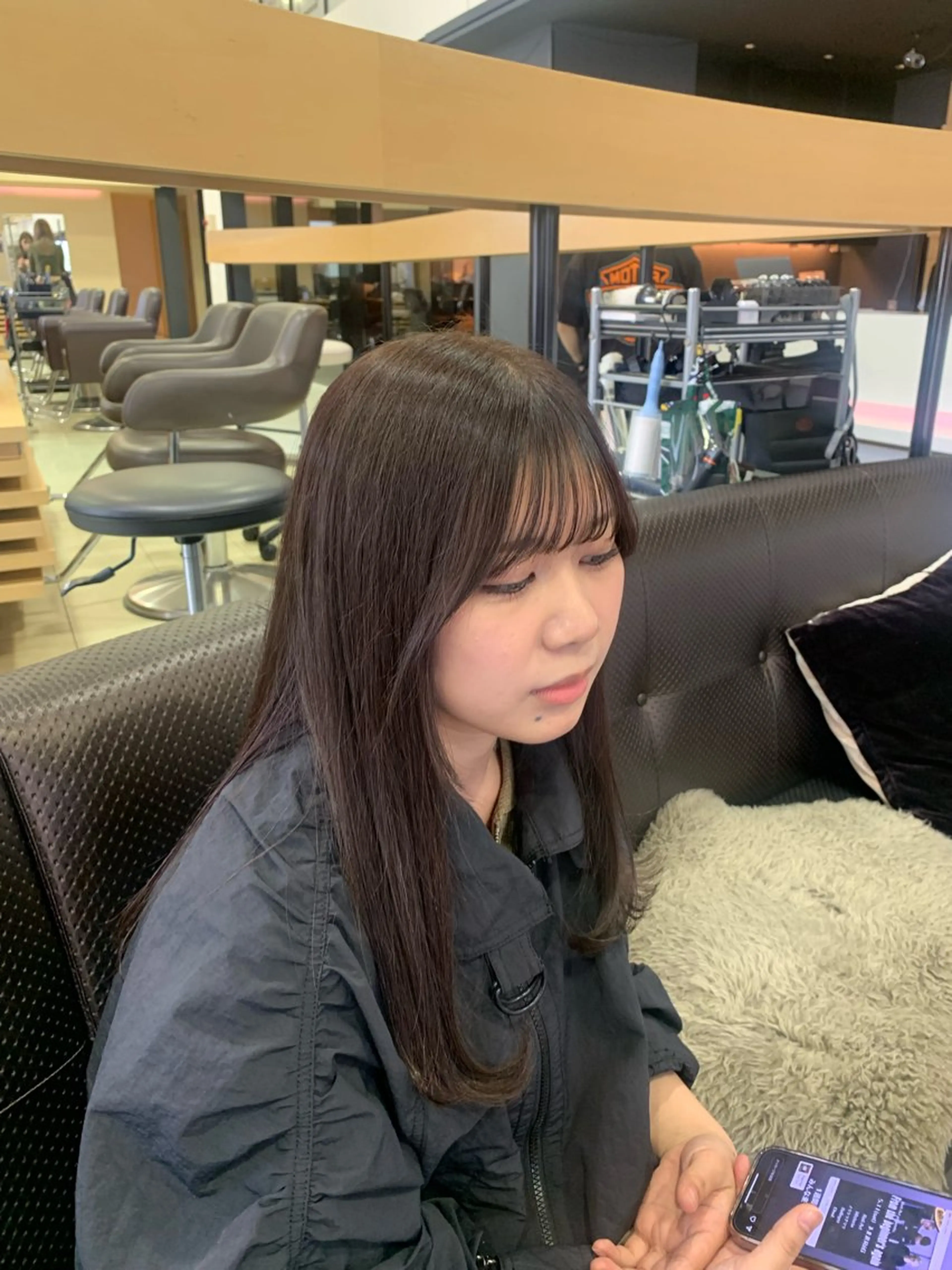 セミロング レイヤー／マツエク 💋𝑨𝑵𝑵𝑨のヘアスタイル