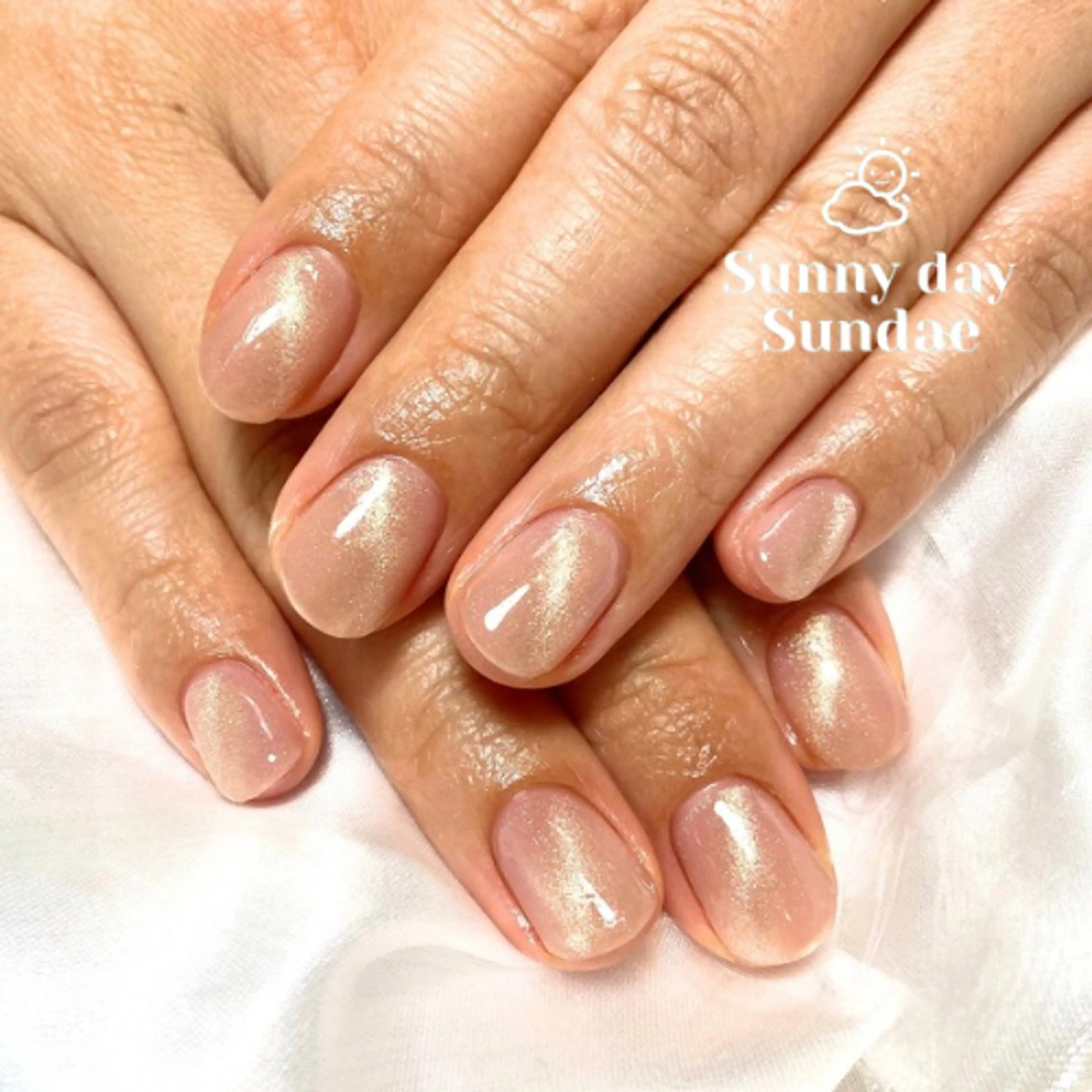 ネイル ジェルネイル マグネットネイル パラジェル ピンク ピンクベージュ ハンドネイル mako 🌷のネイルデザイン