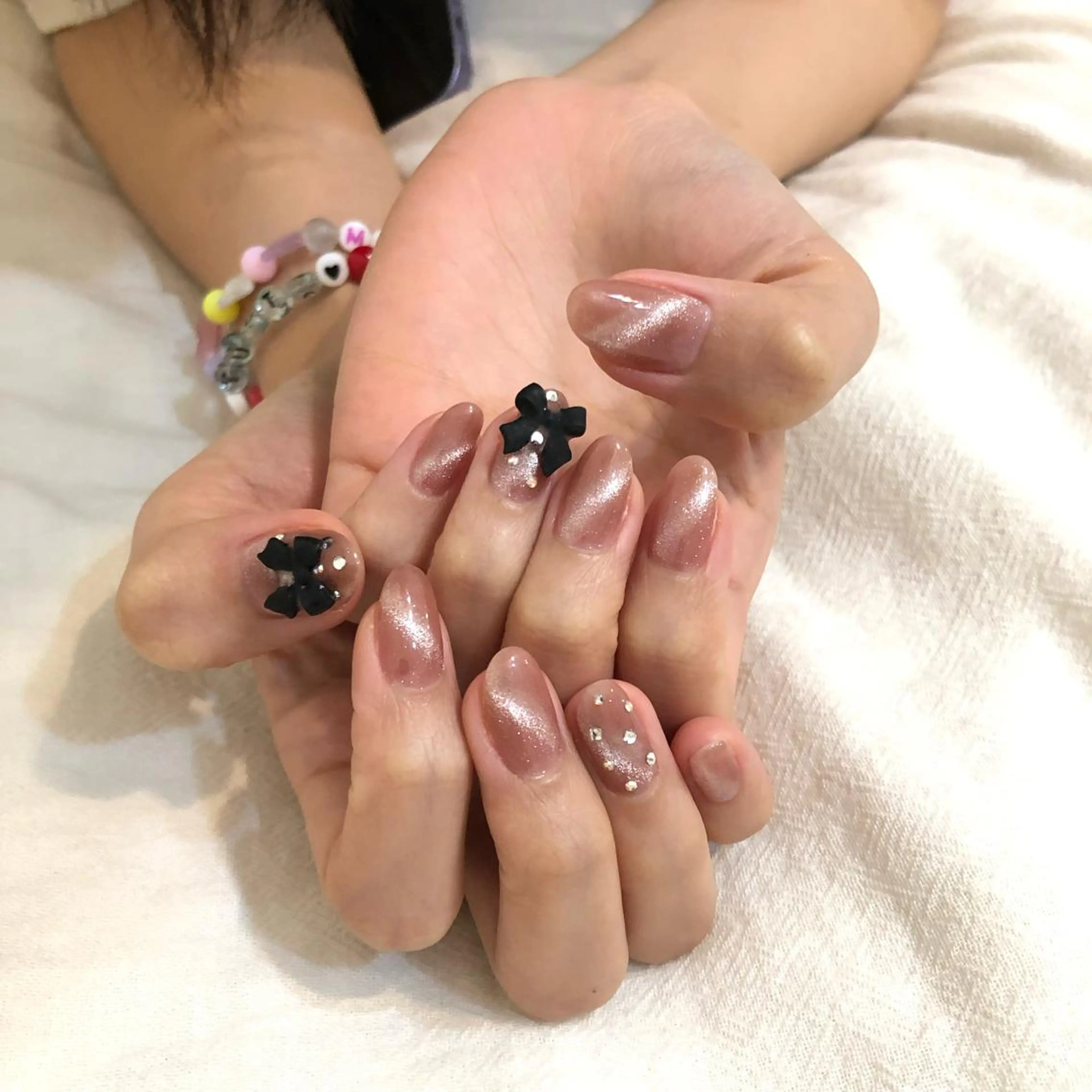 ロング ネイル マグネットネイル ハンドネイル T. Kasumiのネイルデザイン