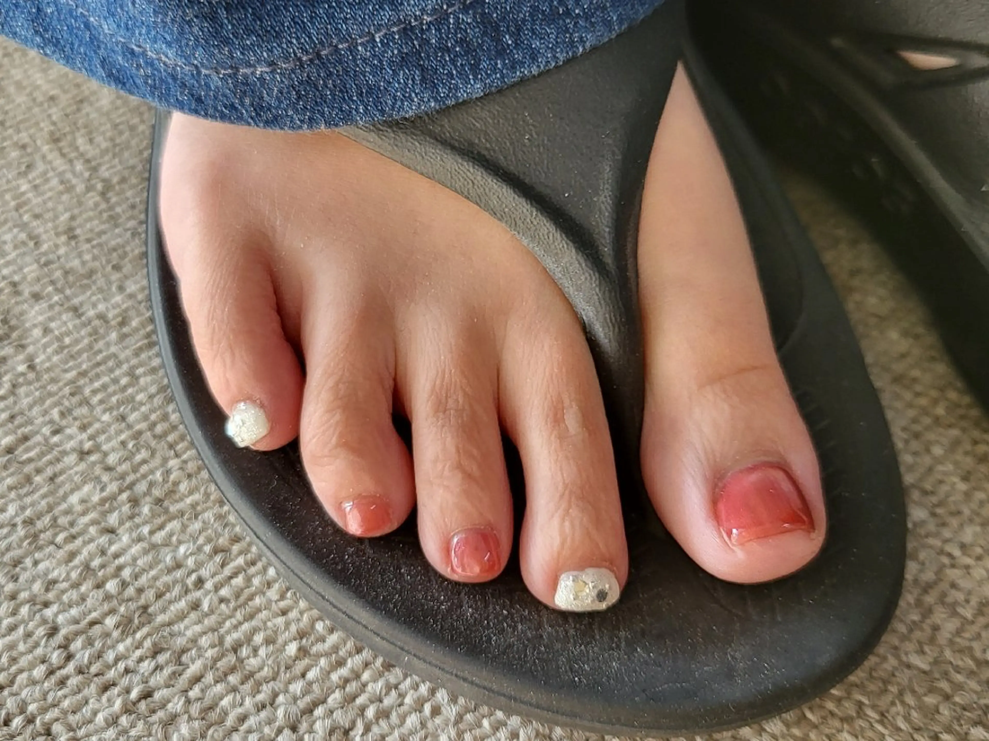 ネイル フットネイル 矢野 美希のネイルデザイン