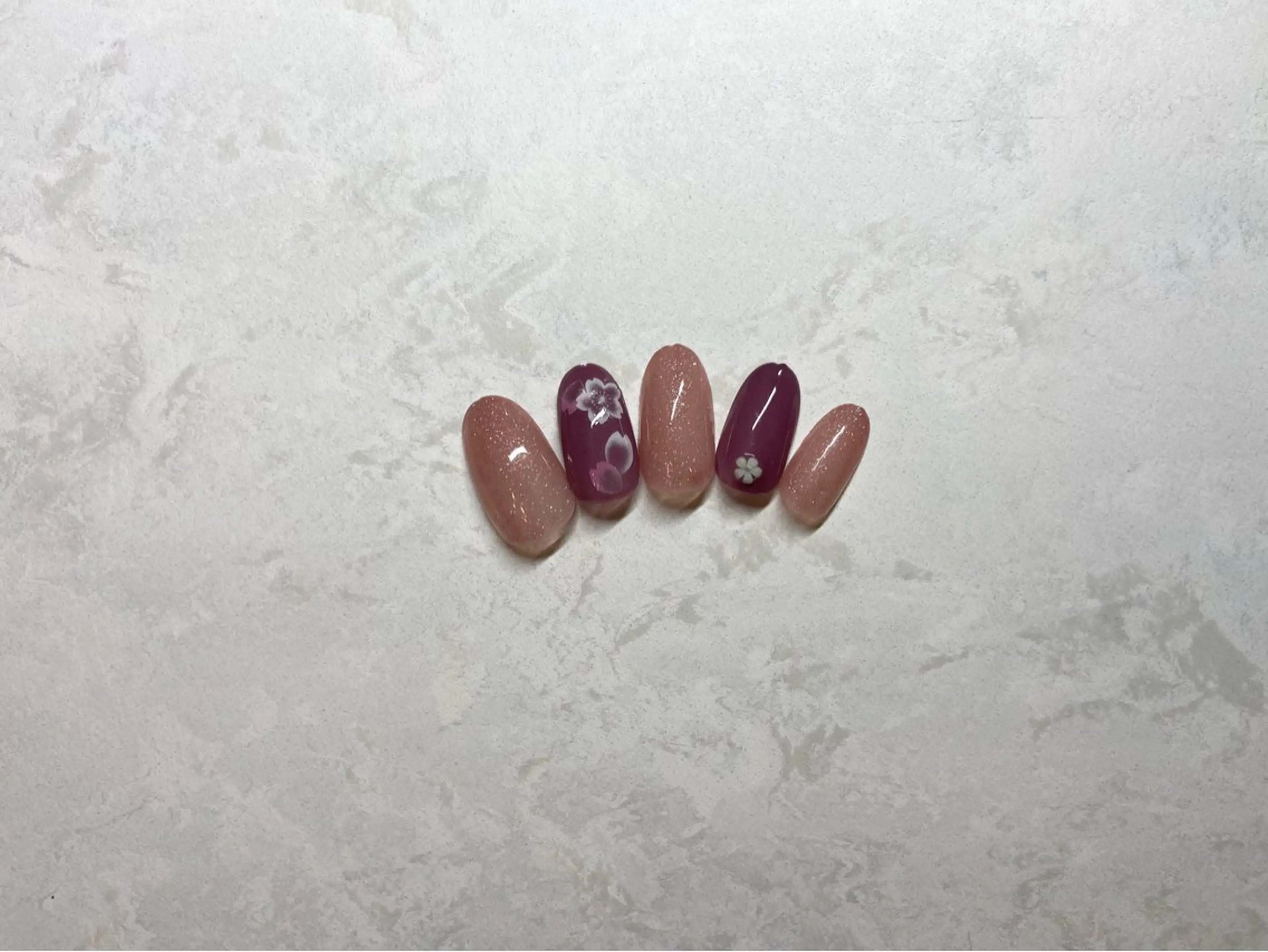 ネイル ハンドネイル S. Eriのネイルデザイン