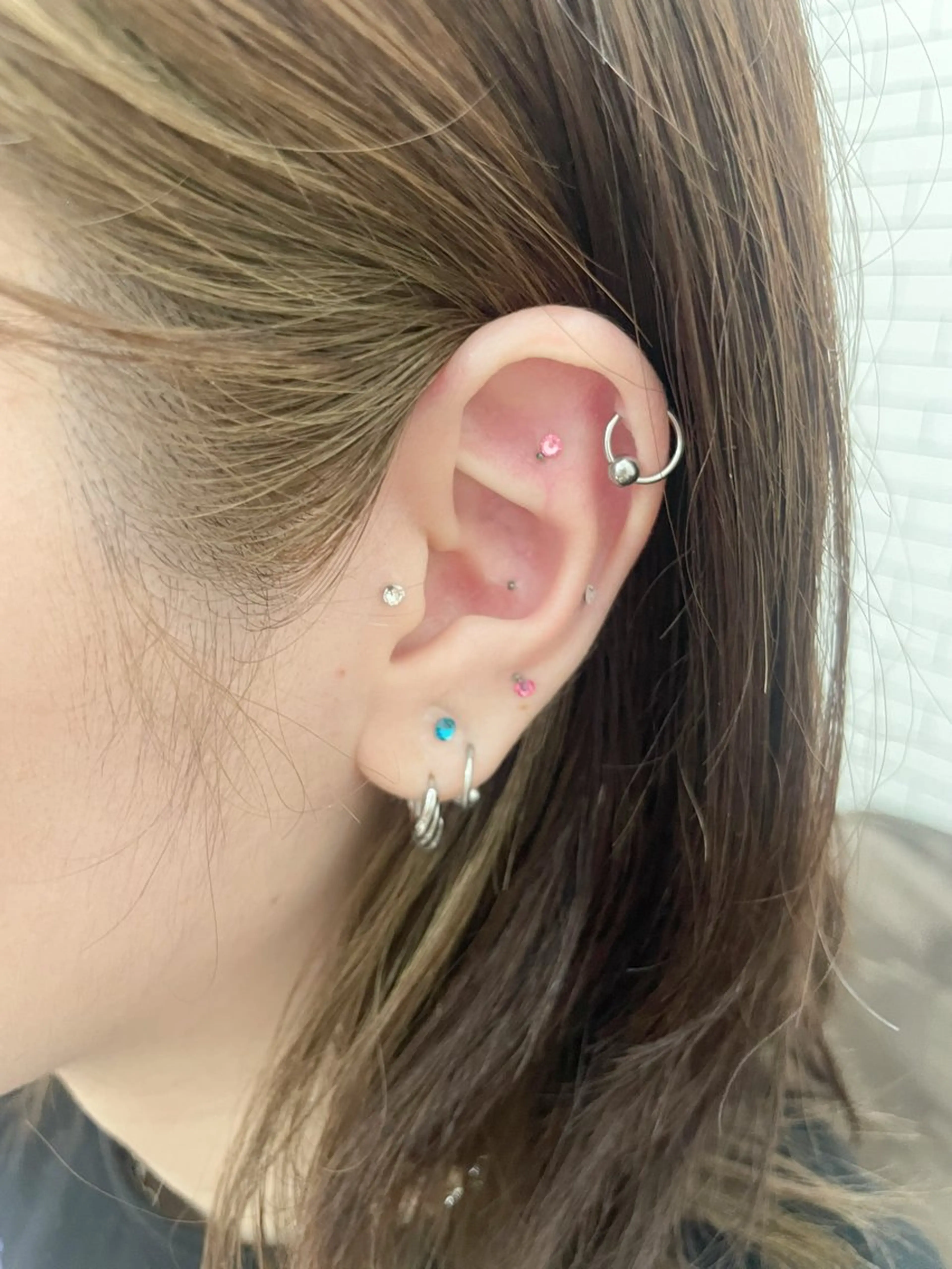 耳ツボジュエリー💎両耳6粒の写真