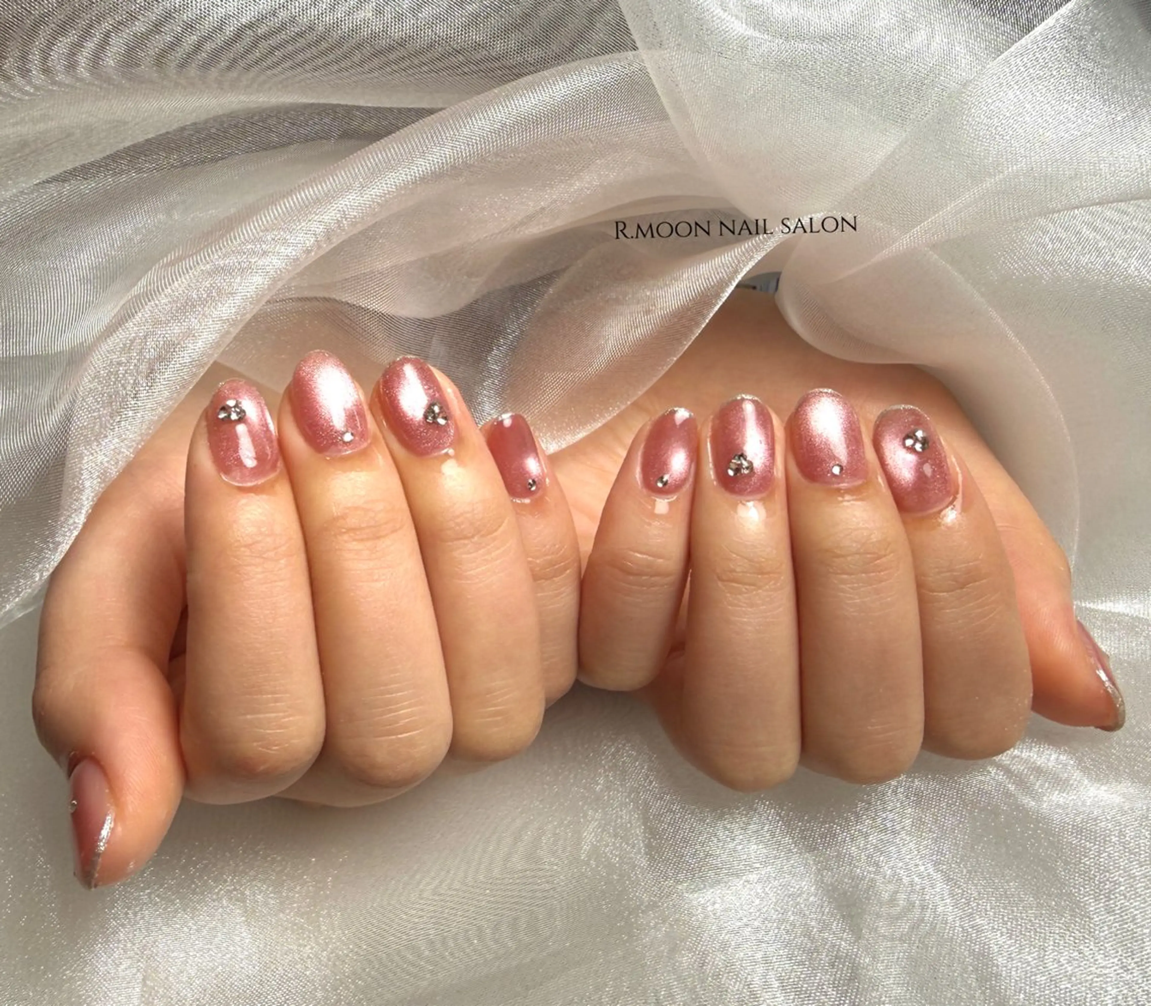 ネイル ハンドネイル R.moon nail salonのネイルデザイン