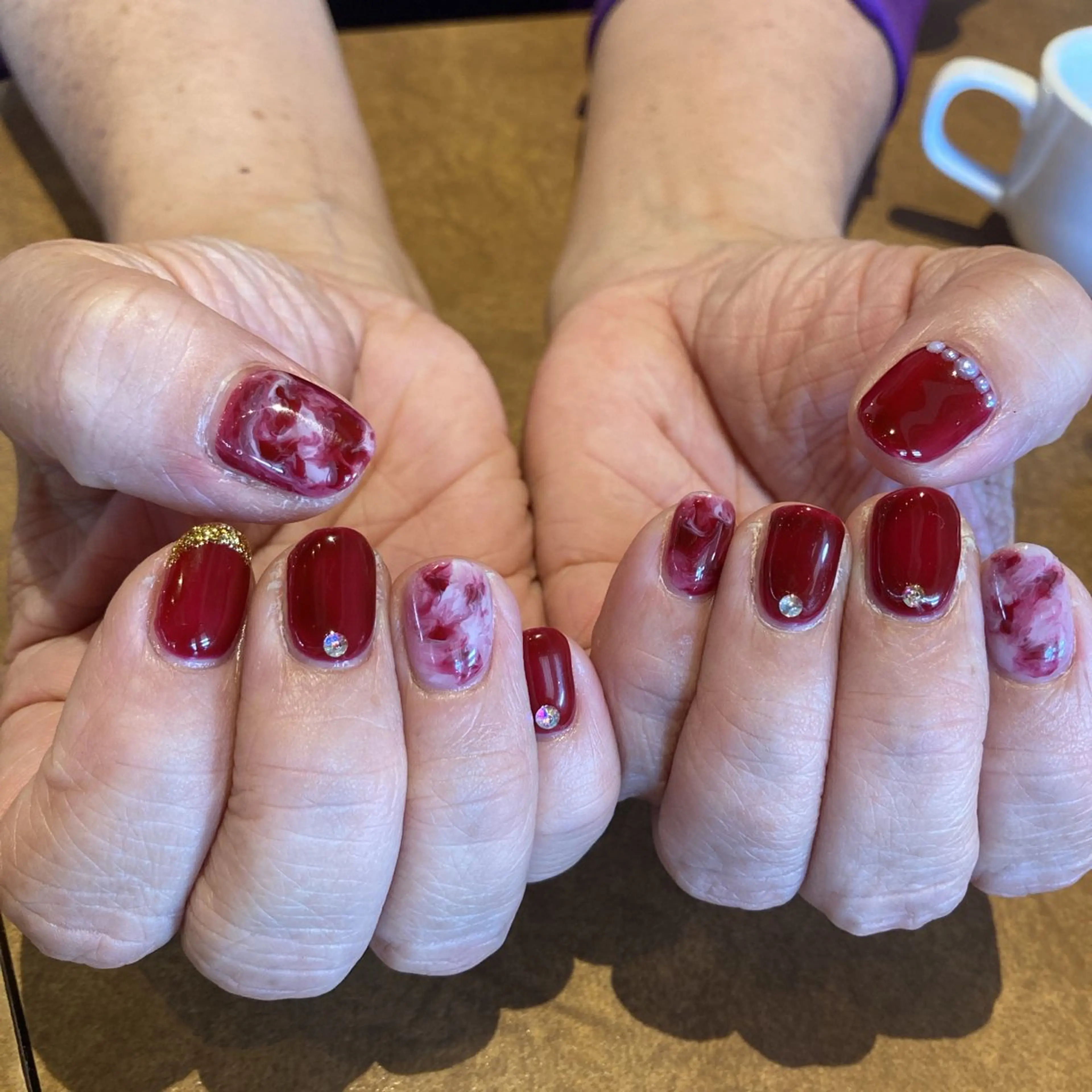 ネイル アートネイル 大東市ネイルサロン 【KYURA】ｷｭﾗのネイルデザイン