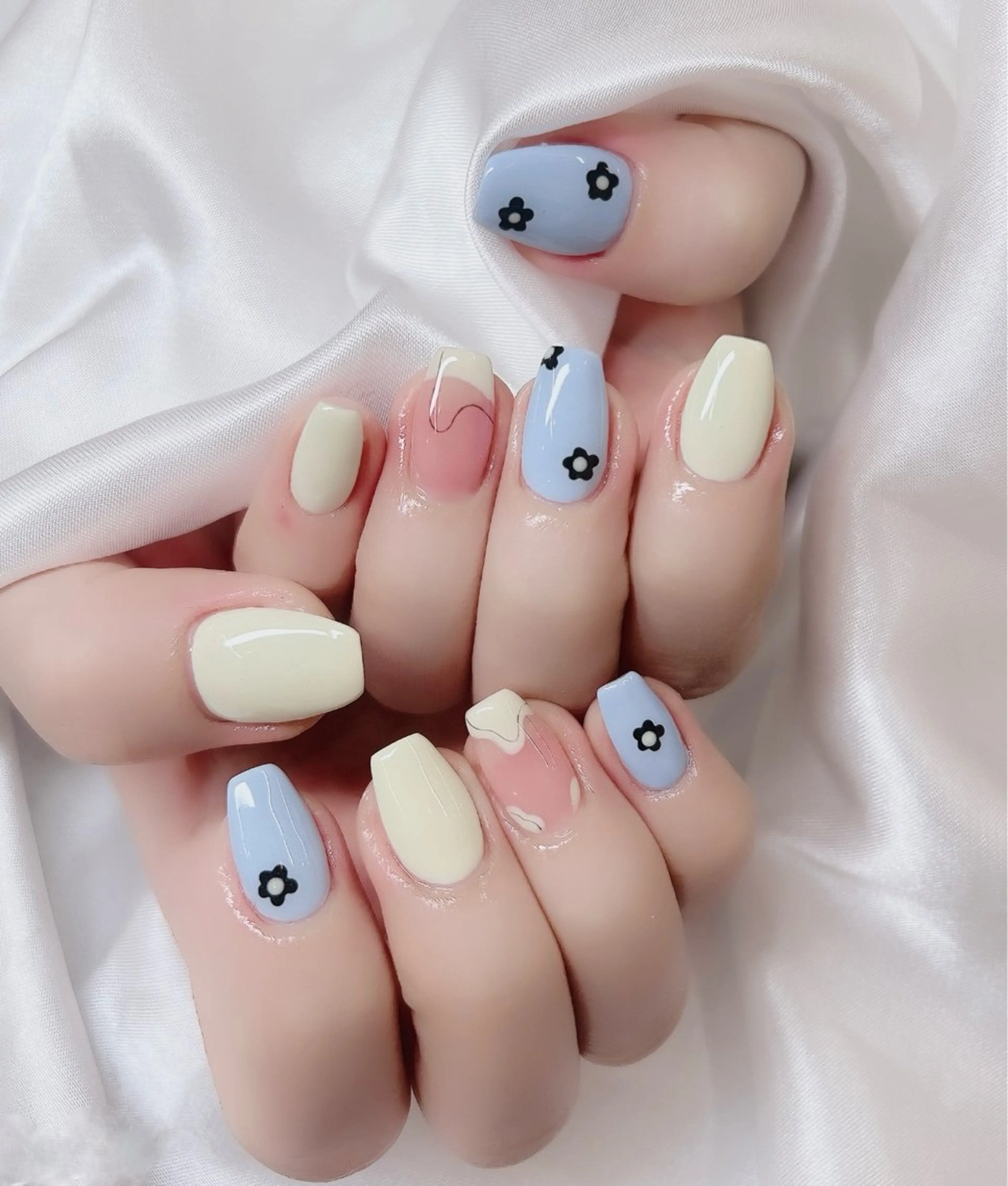 ネイル ハンドネイル 🎀Lilla💎 Nail Salonのネイルデザイン
