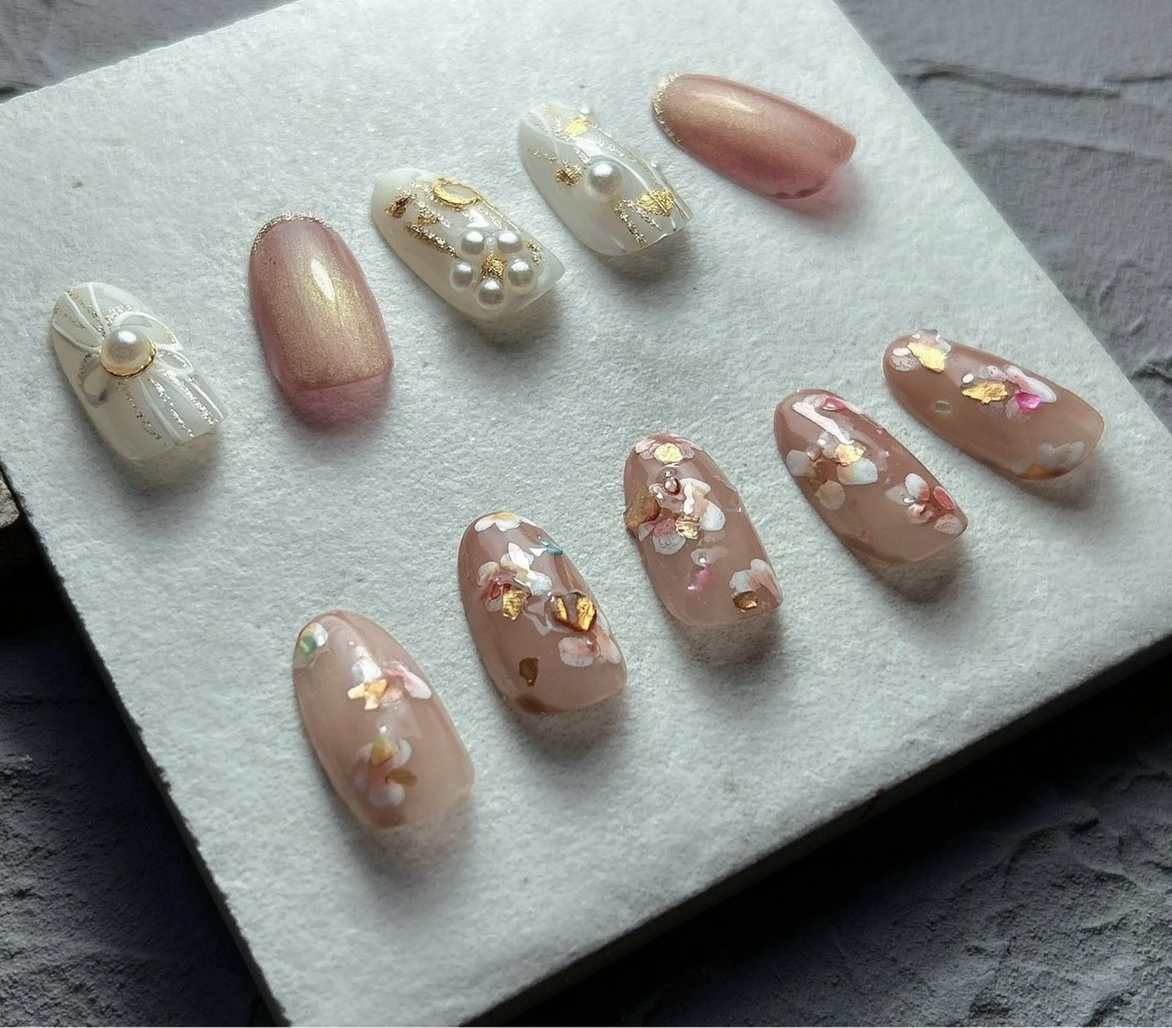 ネイル ピンク ホワイト ハンドネイル Nailsalon MONA.のネイルデザイン