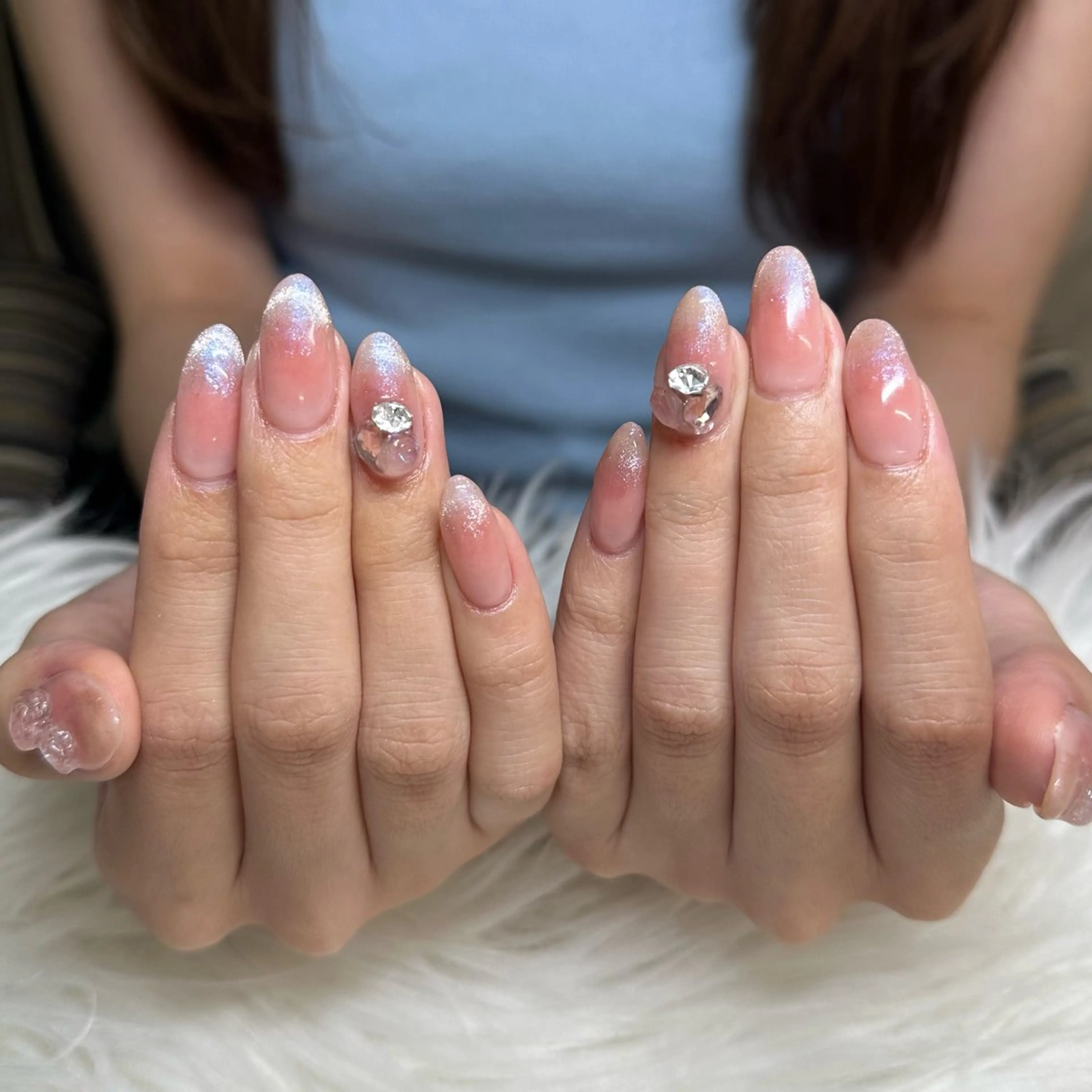 ネイル チークネイル マグネットネイル ハンドネイル mis uzuのネイルデザイン