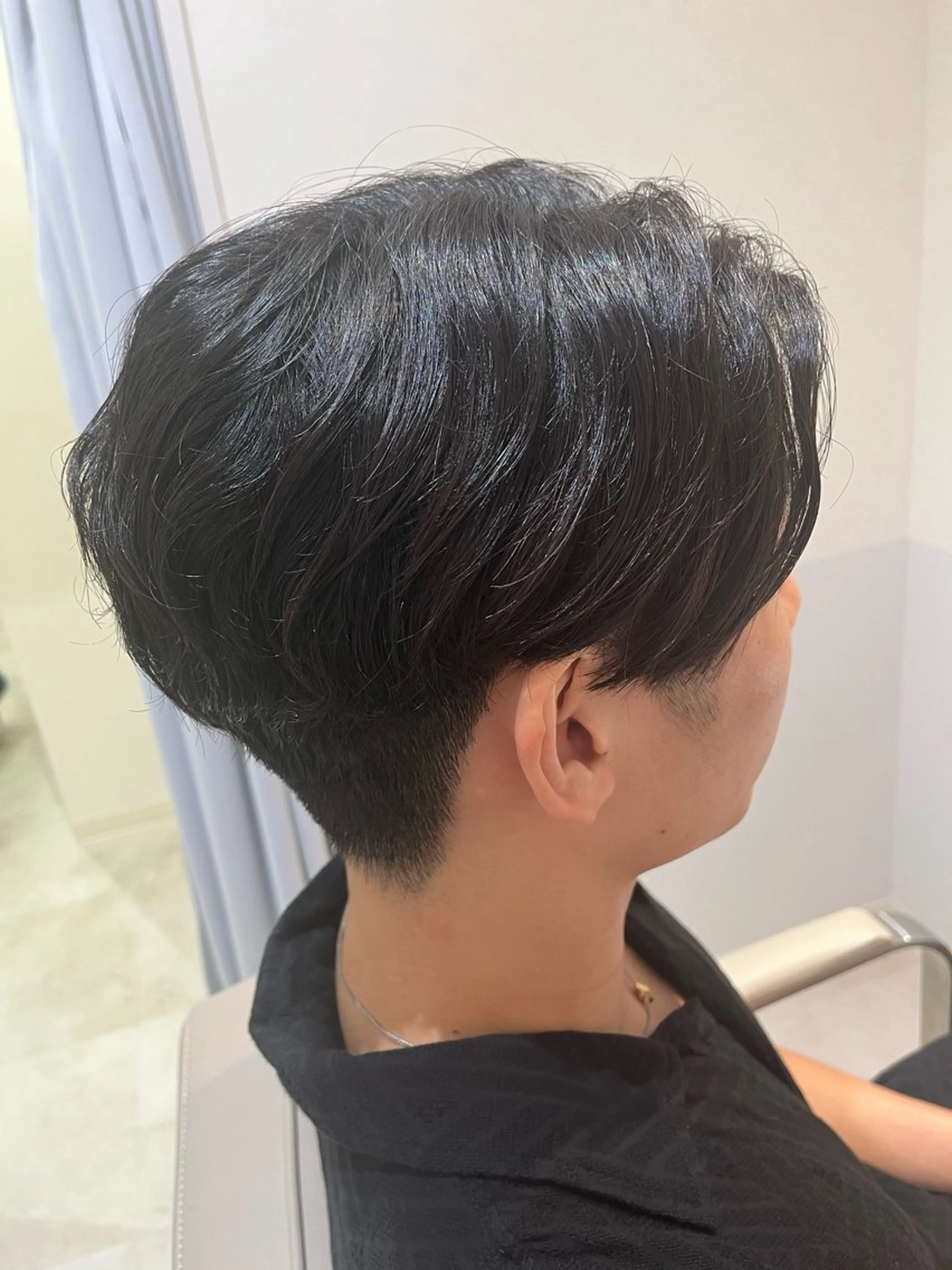 ショート カット Eleanor枚方店 越海舞のヘアスタイル