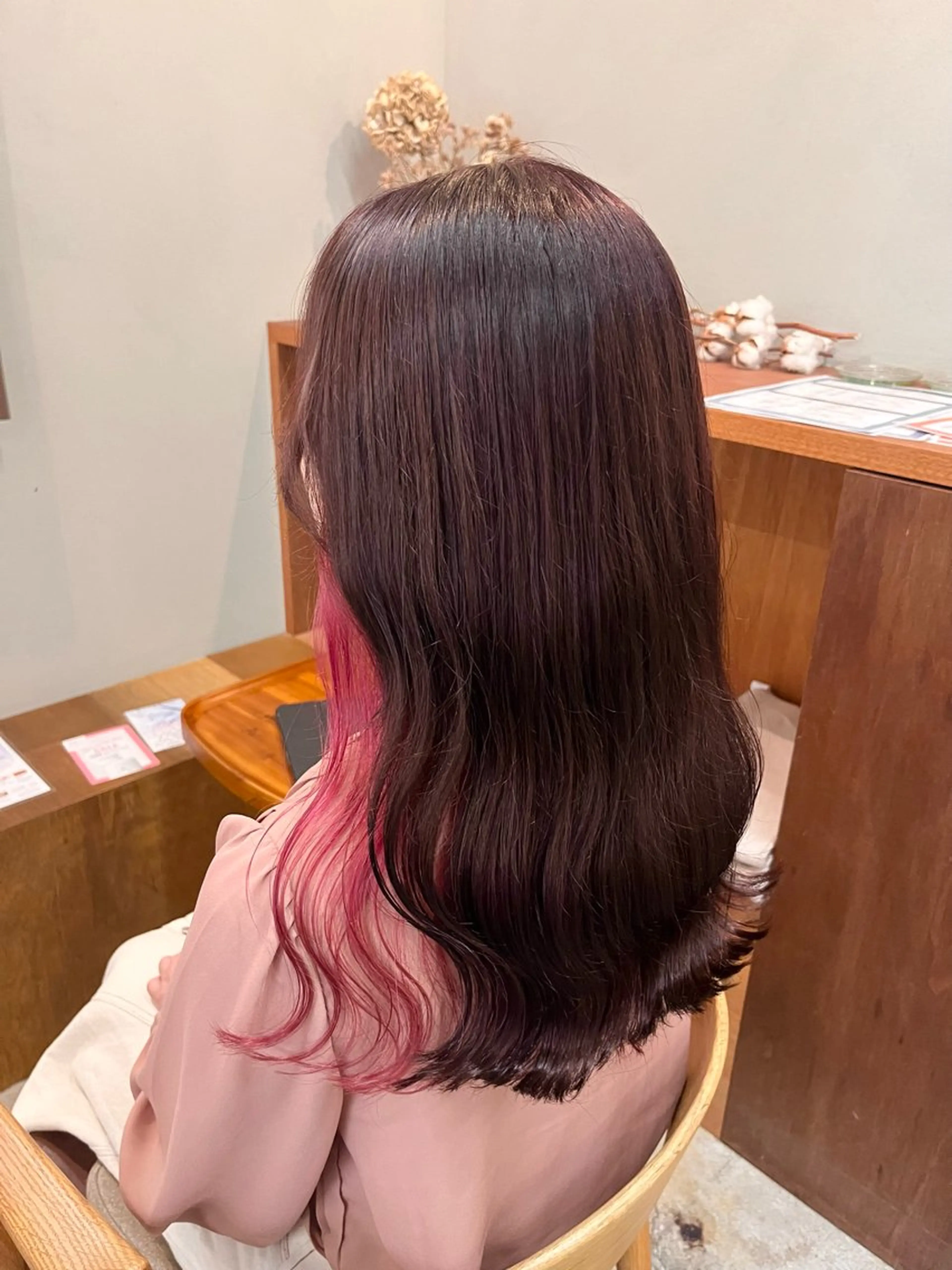 ロング カラー ピンクカラー 暖色カラー／ ヘアセット🌛櫻井舞のヘアスタイル