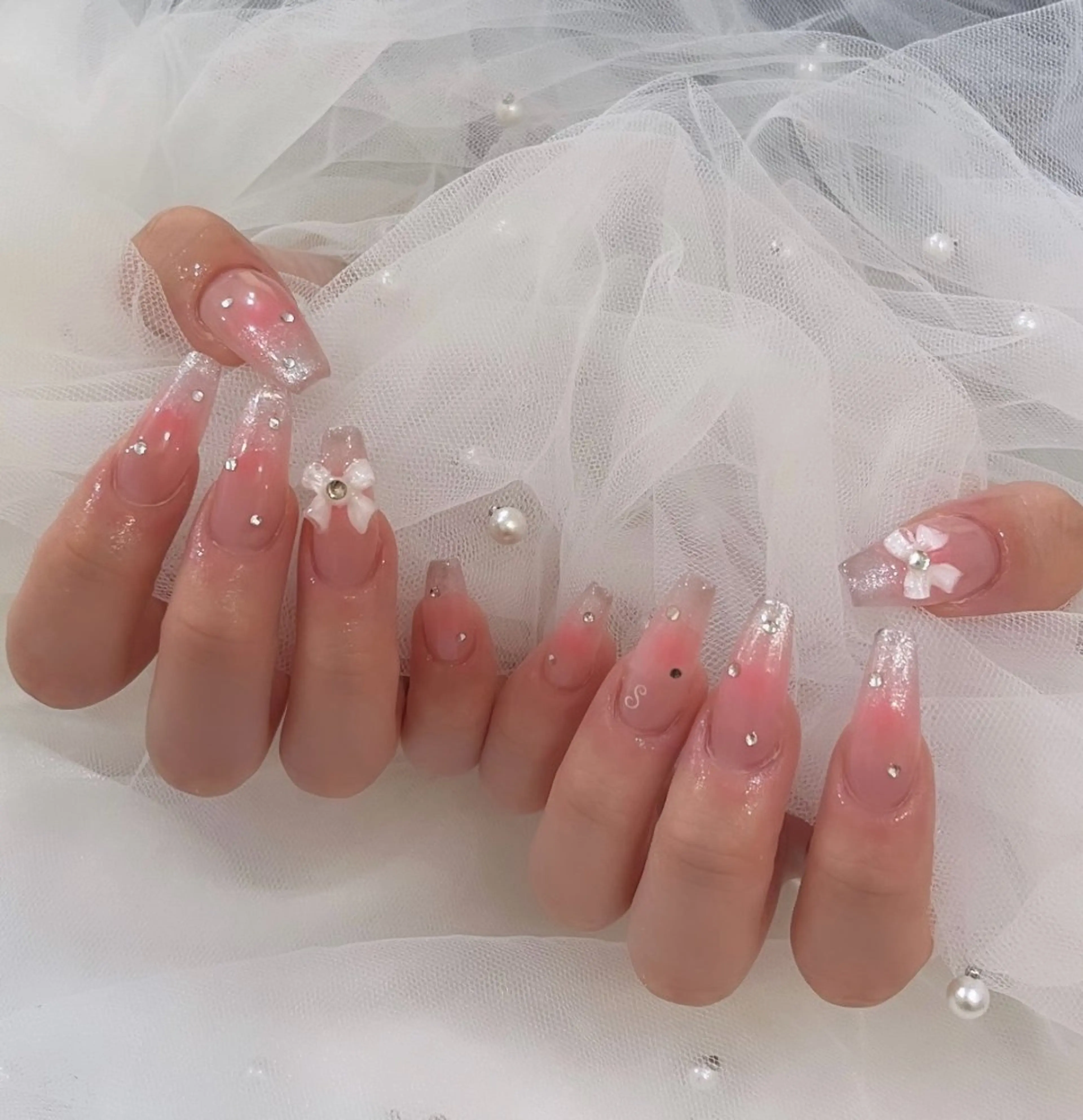 ネイル SALON ELVI.所属・SALON ELVI.のネイルデザイン