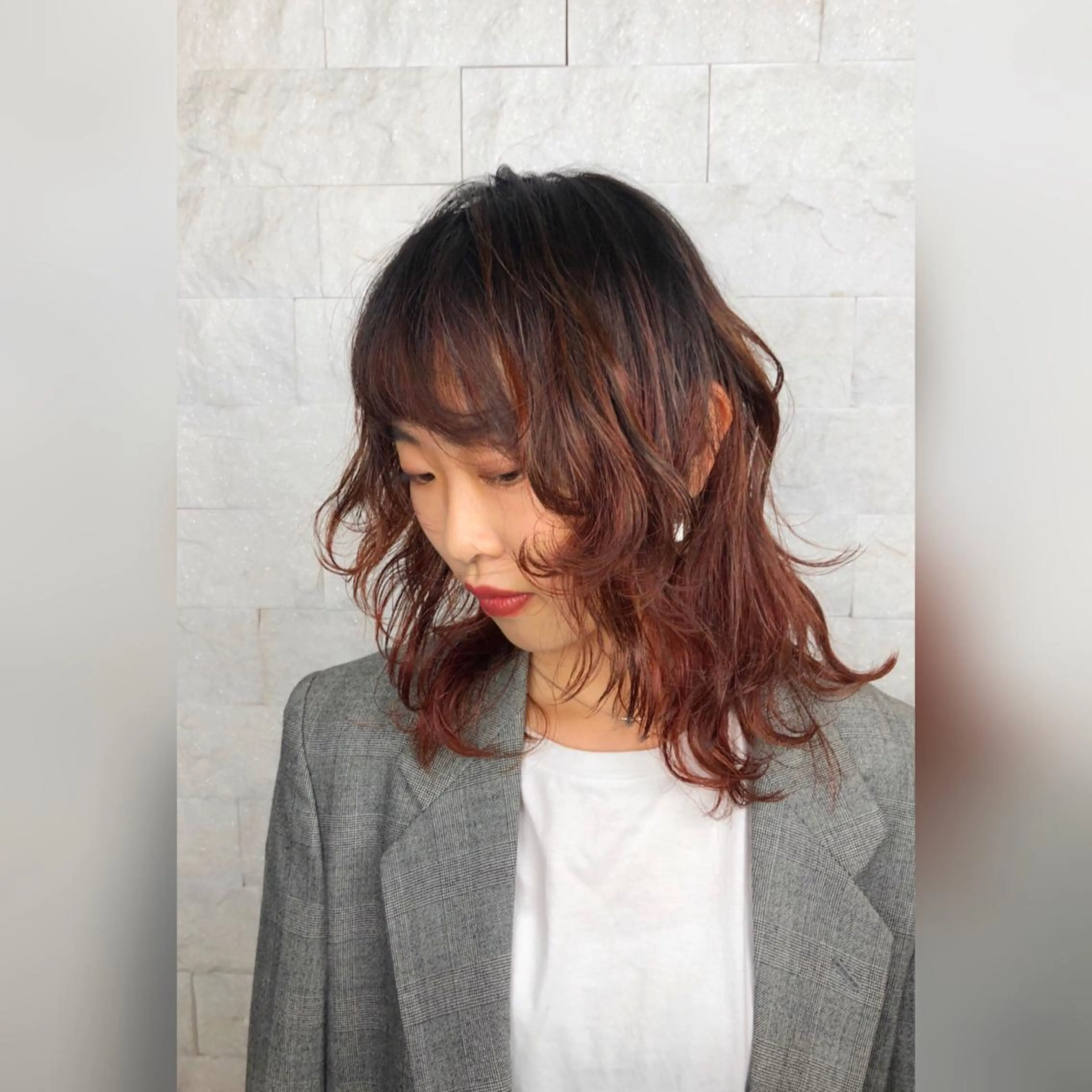 ミディアム レイヤーカット ウルフカット 圧倒的美髪ストレート ツダケイタロウのヘアスタイル