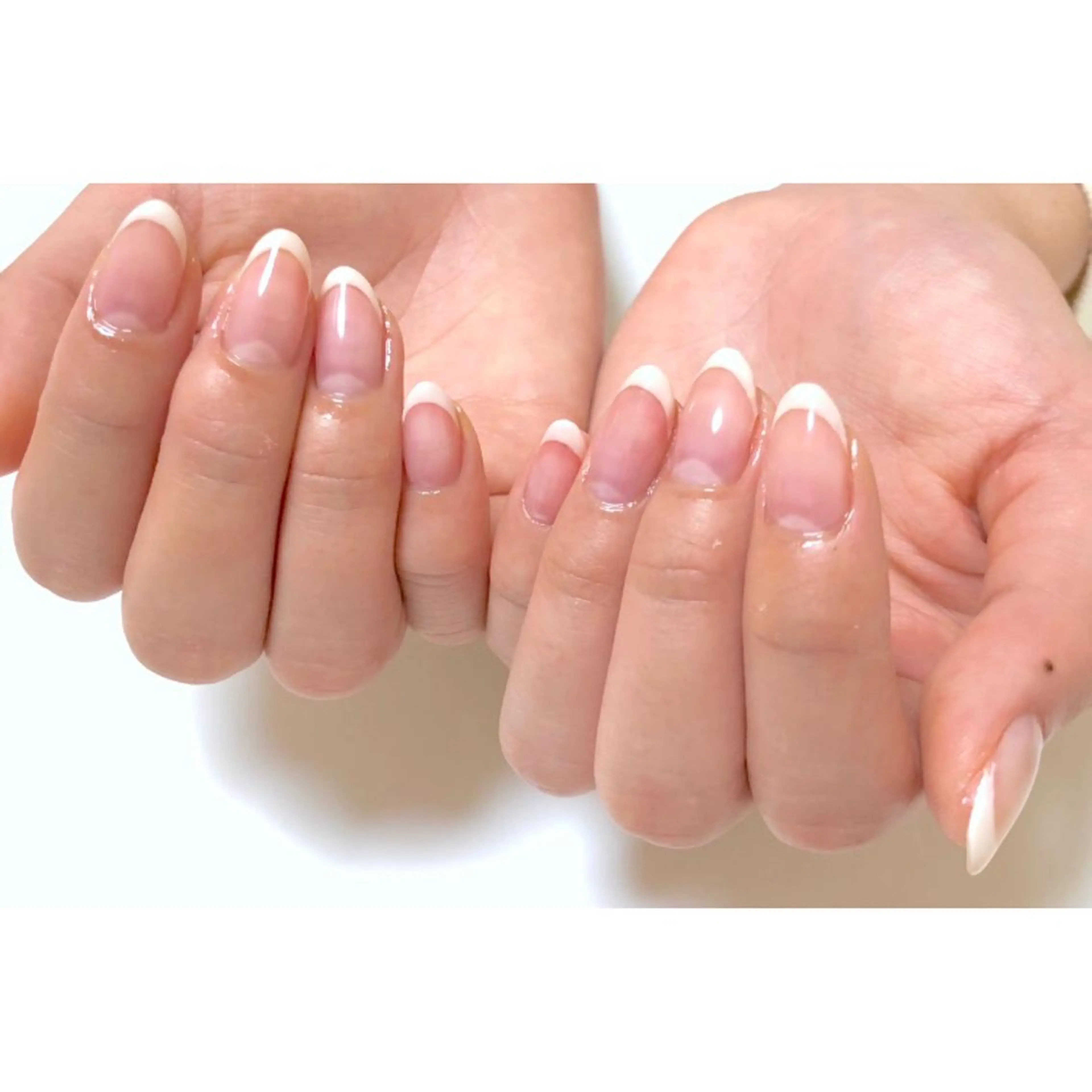 ネイル フレンチネイル Toujours nail所属・Toujours / nijinaのネイルデザイン