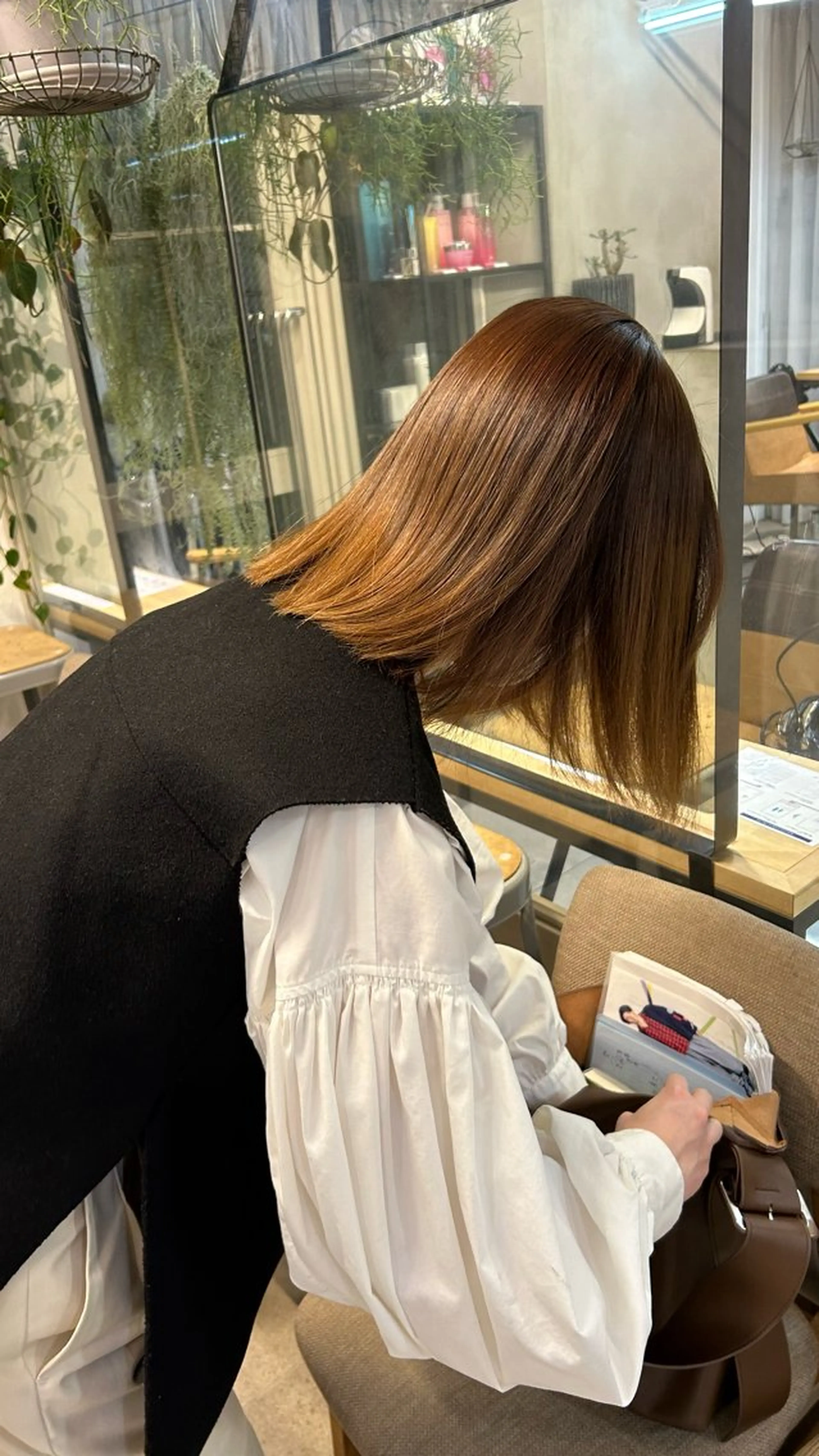 縮毛矯正 トリートメント じゅわっと暖色カラー 🍊Moemiのヘアスタイル