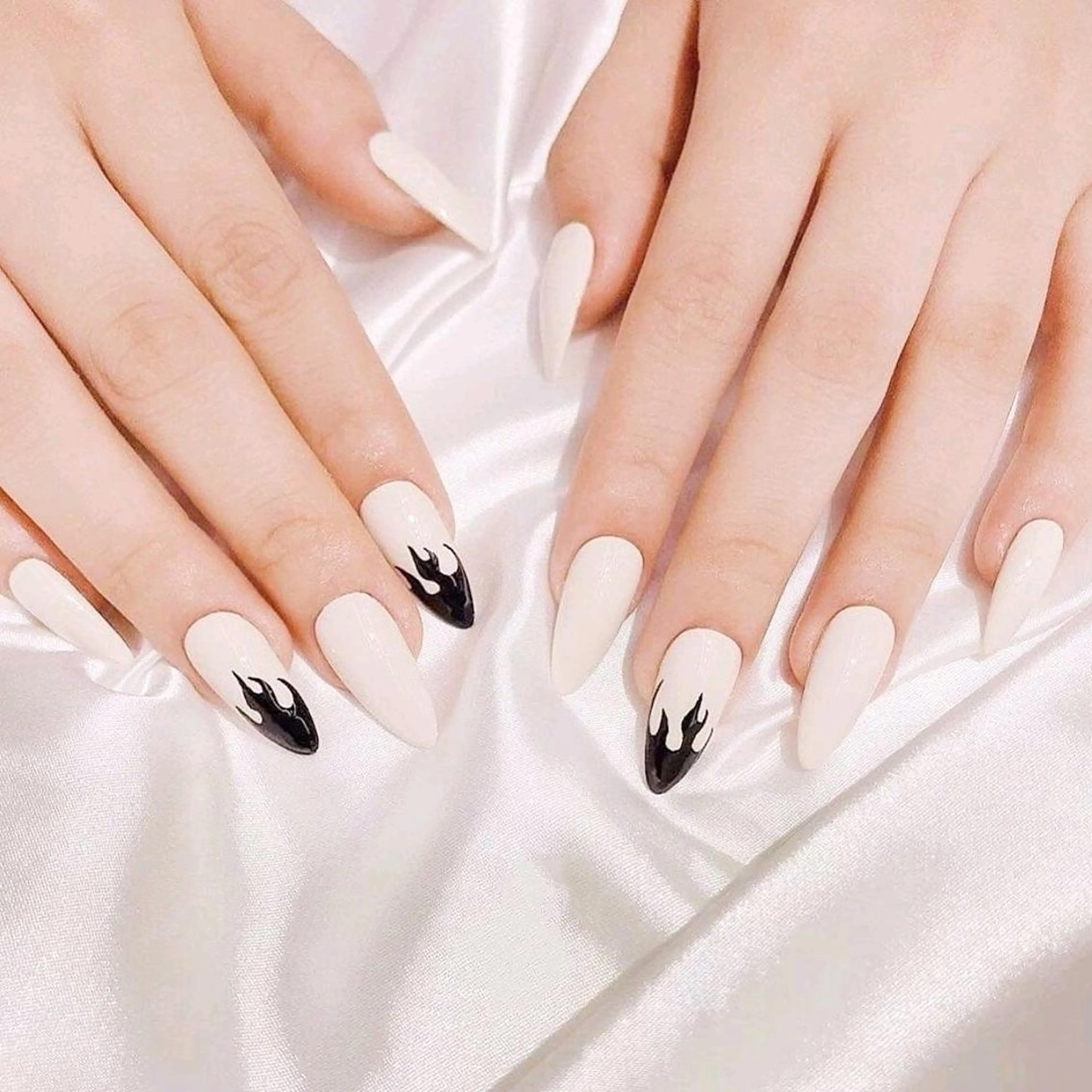 ネイル NailPrincess所属・princess スカルプ専門店のネイルデザイン