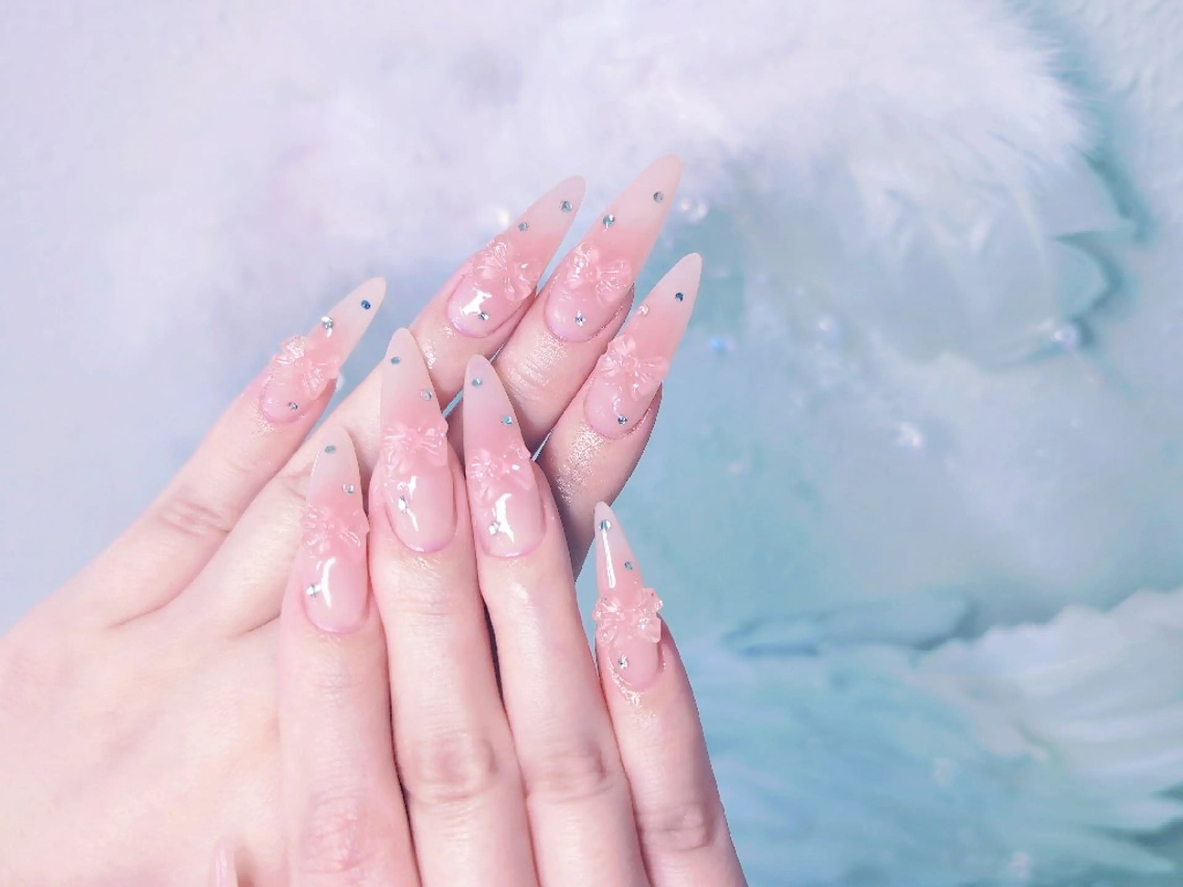 ネイル チークネイル 長さ出し フラッシュネイル ジェルネイル キラキラネイル Chouette Nailのネイルデザイン