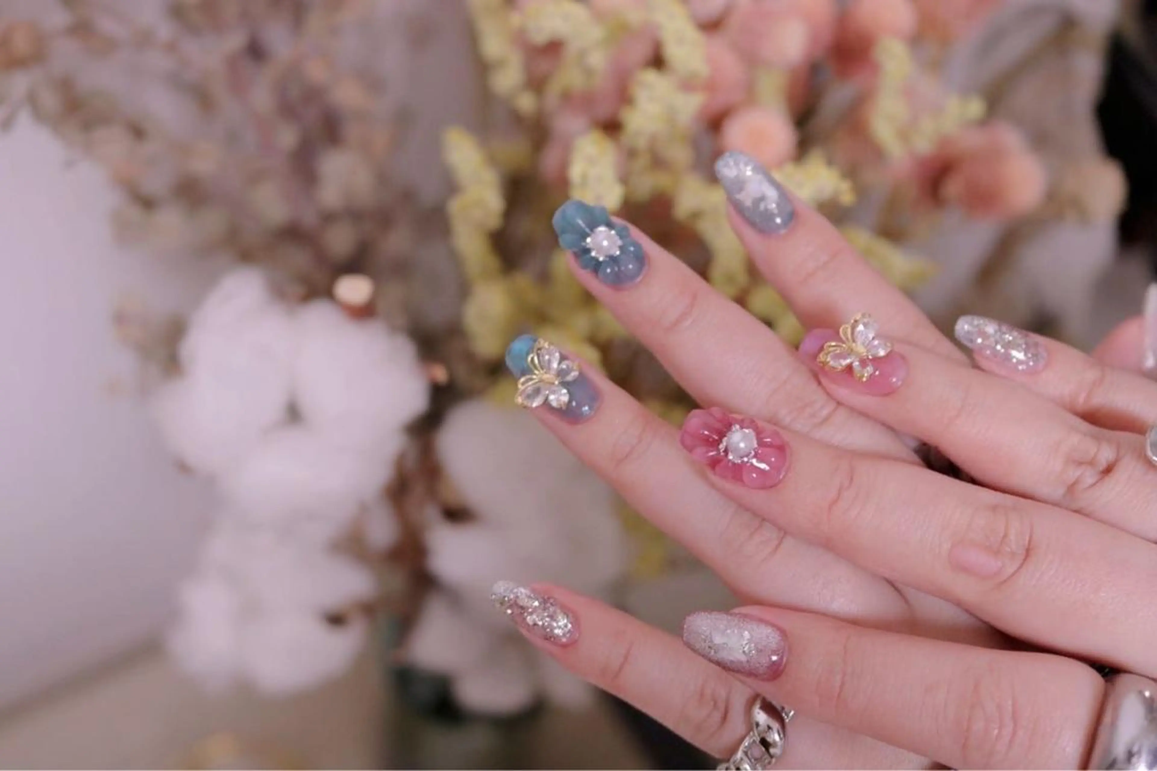 ネイル ハンドネイル MH Nailのネイルデザイン