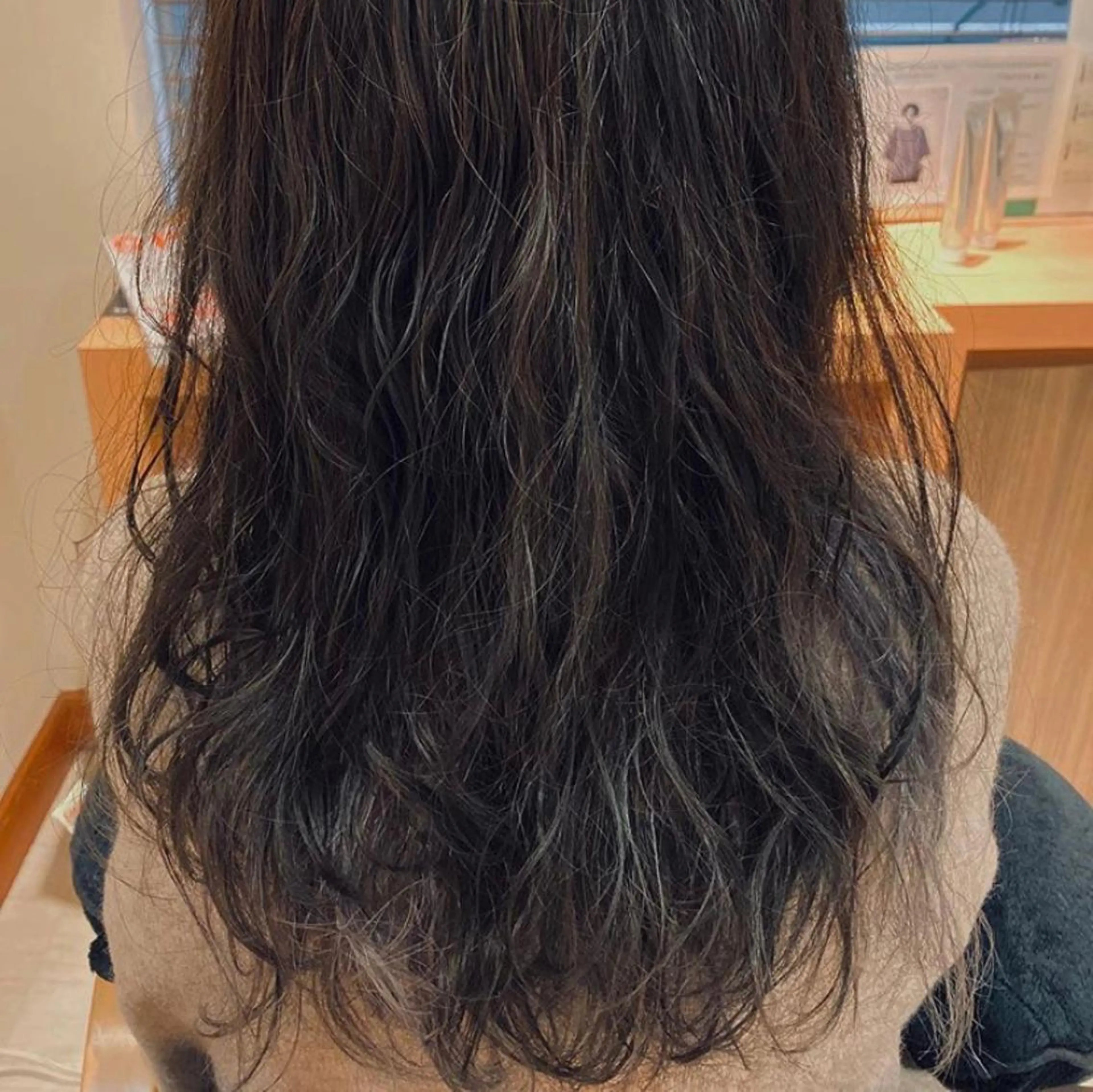 パーマ 🟢NEGi🟣 🫧髪質改善のヘアスタイル