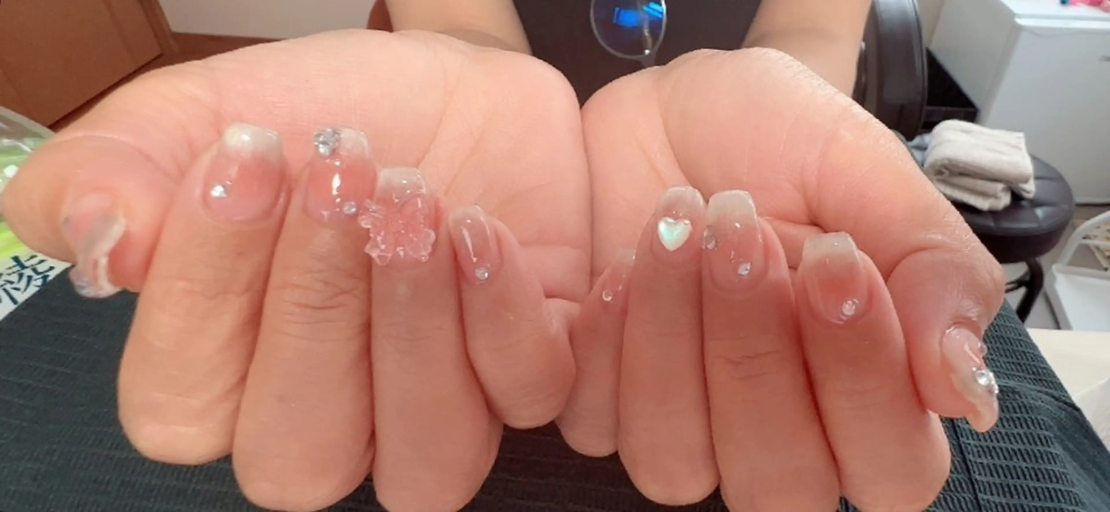 ネイル ハンドネイル Mix Nailsのネイルデザイン